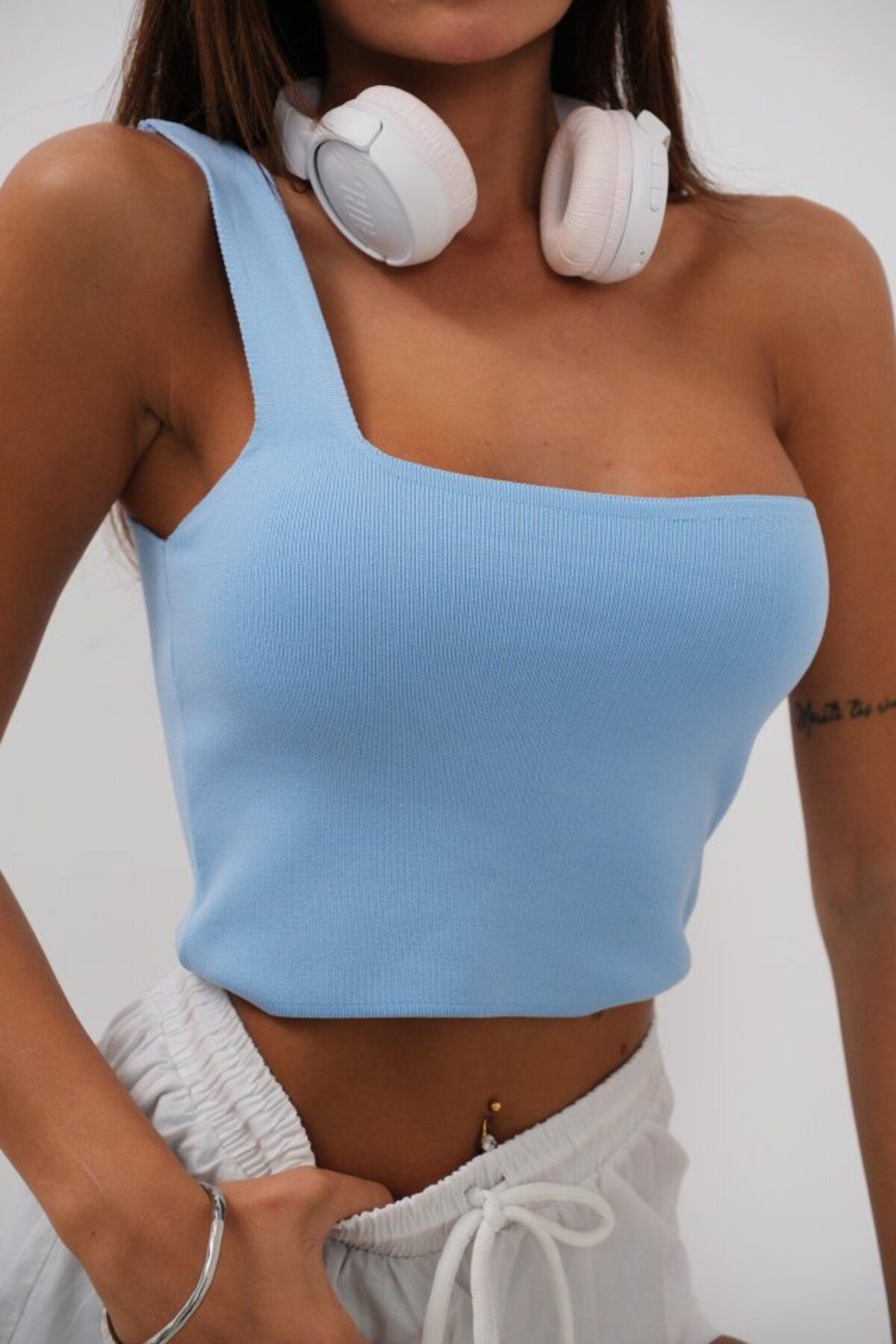 Albayrak Tek Omuz Crop Bluz