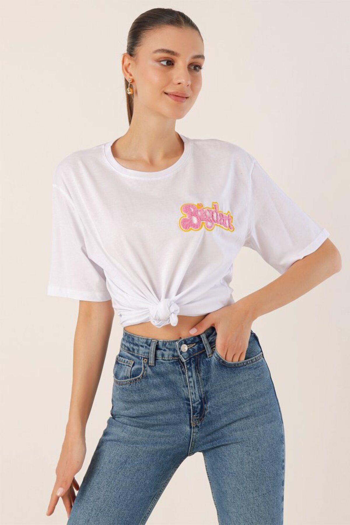 novafems 4312 Nakışlı Oversize Tişört - Beyaz
