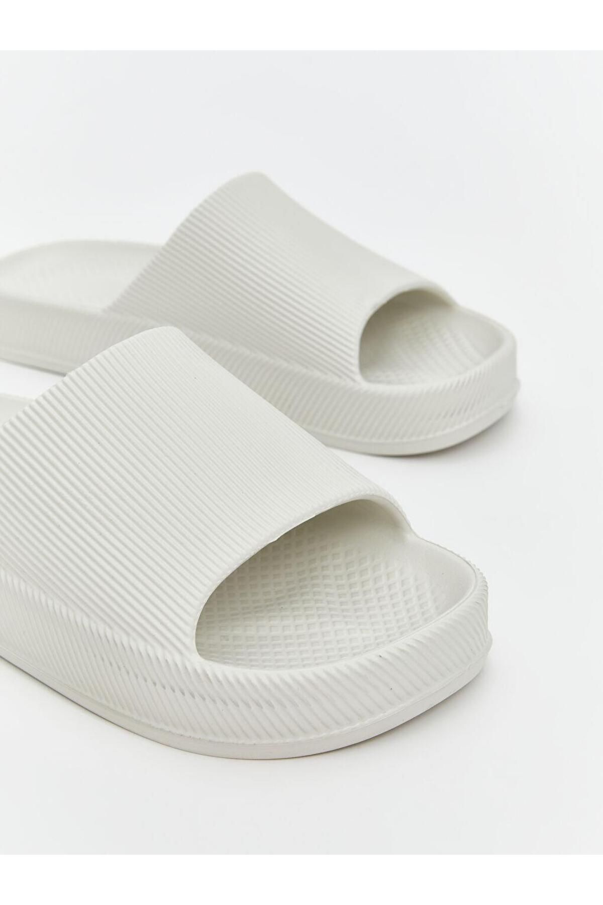 LC Waikiki-Lcw Steps Single Striped Men's Slippers 3