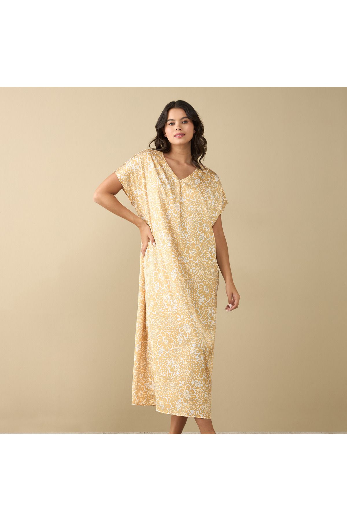 FAV-All-Over Floral Print Night Gown with Short Sleeves 2