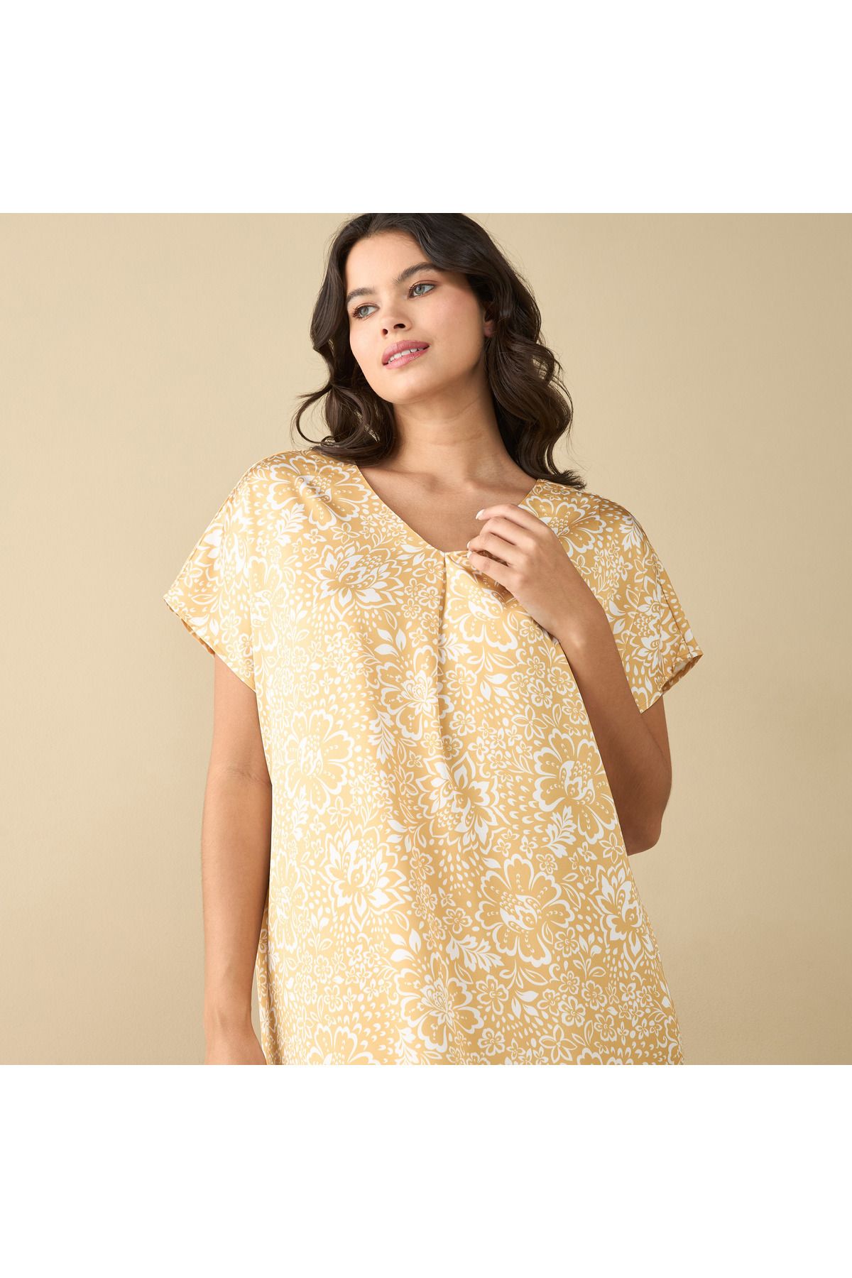 FAV-All-Over Floral Print Night Gown with Short Sleeves 4