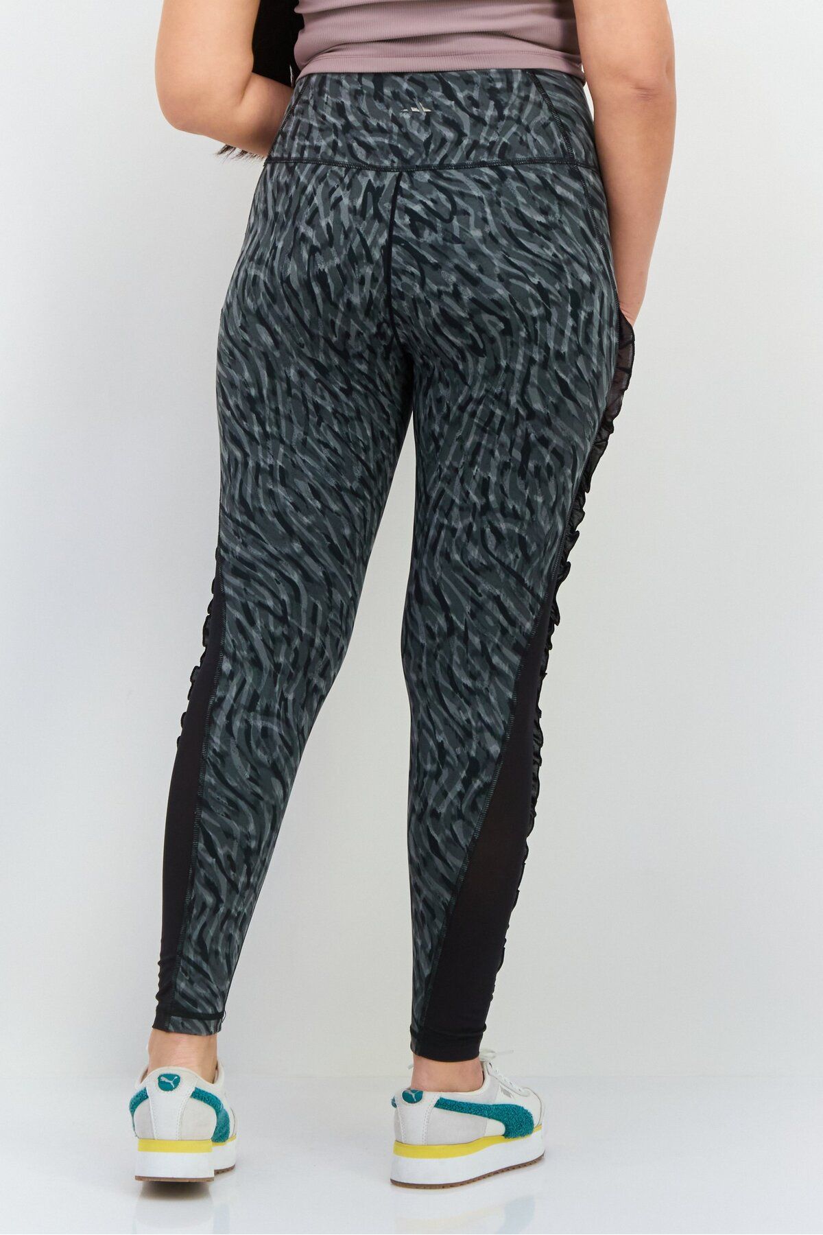 adidas-Women Tight Fit Training Leggings, Grey/black 4