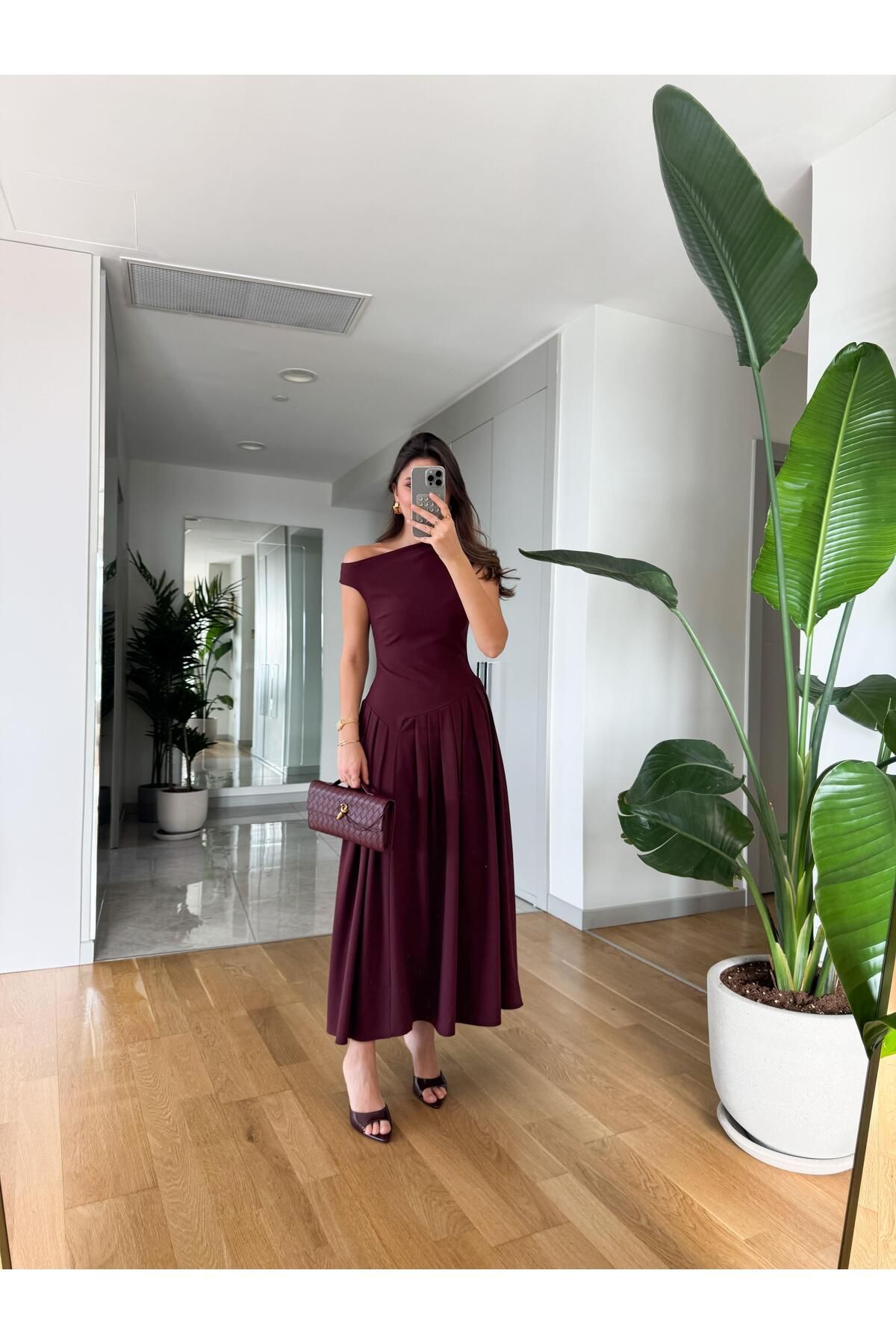 fmnbutik-Design Brand Equivalent Waist Fitting Midi Bell Skirt Boat Neck Strap Pinterest Model Long Flared Dress 6