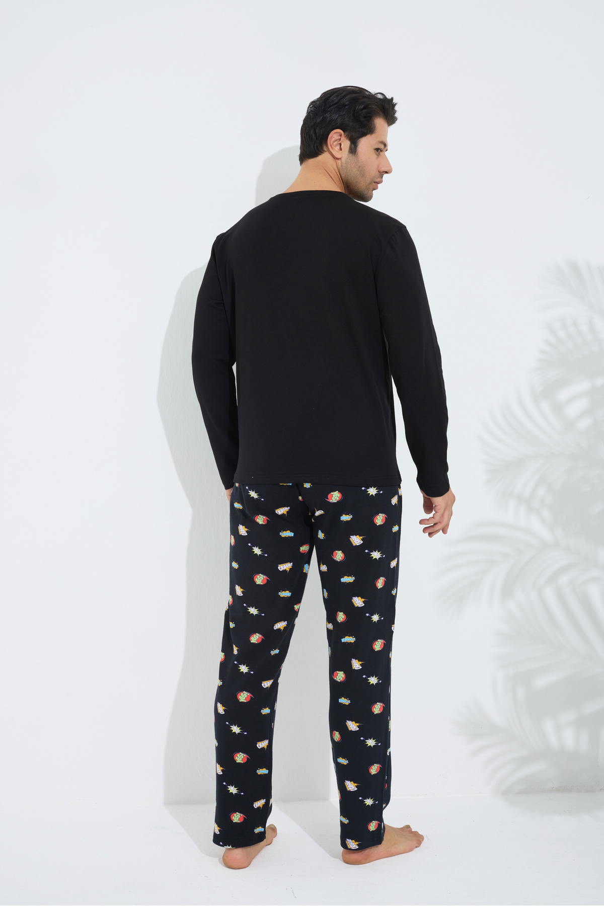 Siyah İnci-Black Patterned Cotton Crew Neck Printed Long Sleeve Knitted Pajama Set 3