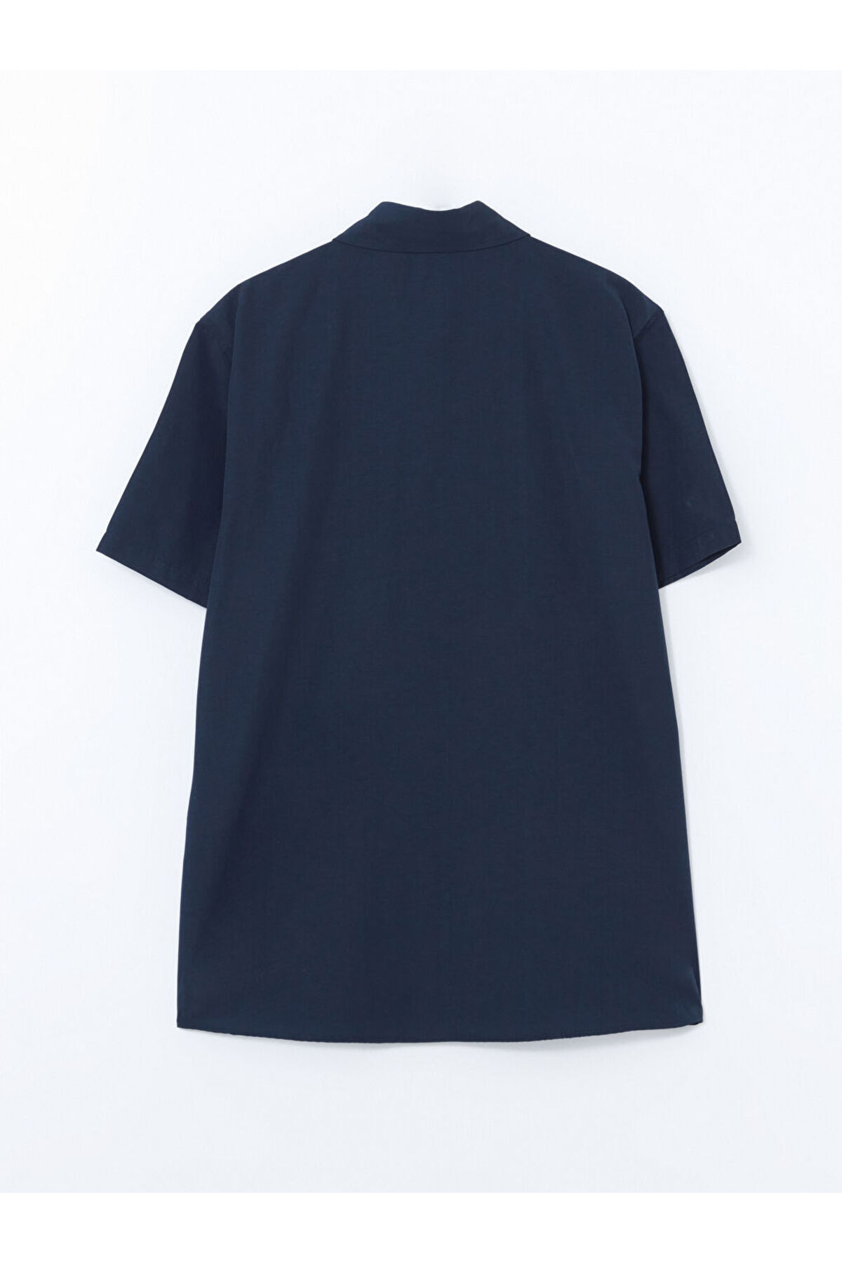 LC Waikiki-LCW ECO Regular Fit Kurzarm-Herrenhemd aus Popeline 6