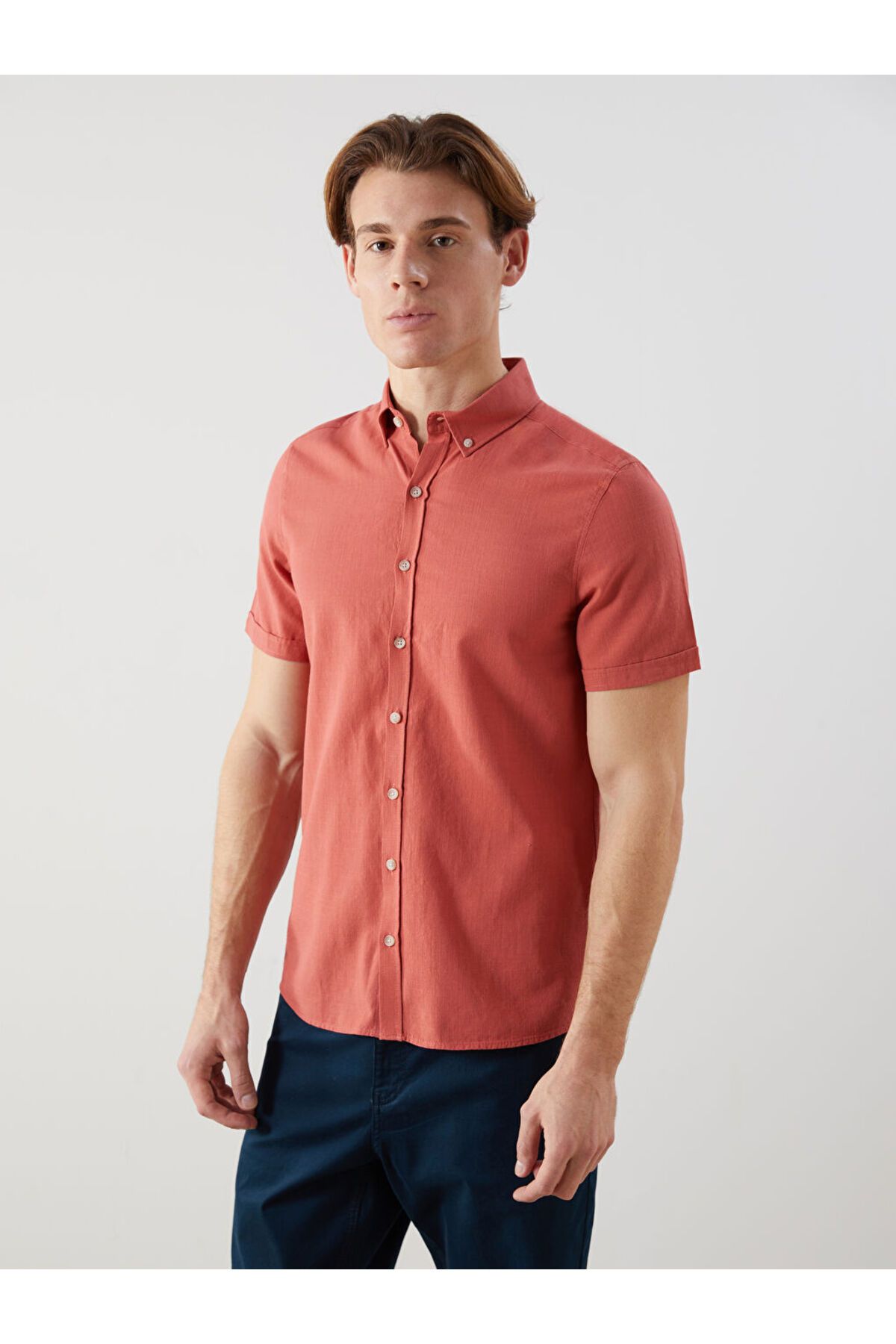 LC Waikiki Slim Fit Kısa Kollu Keten Karışımlı Erkek Gömlek