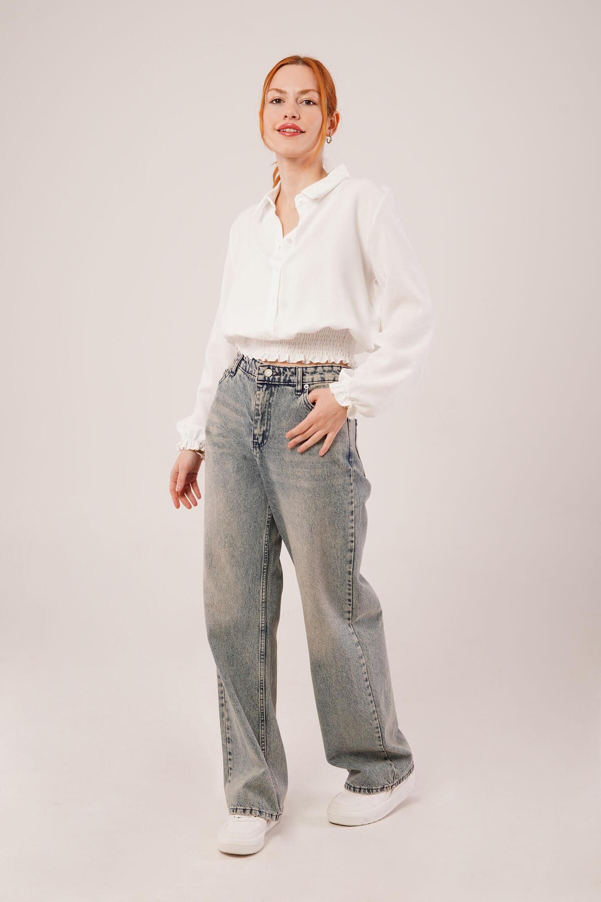 Viyamo-White Blouse with Elastic Waist and Ankle 3