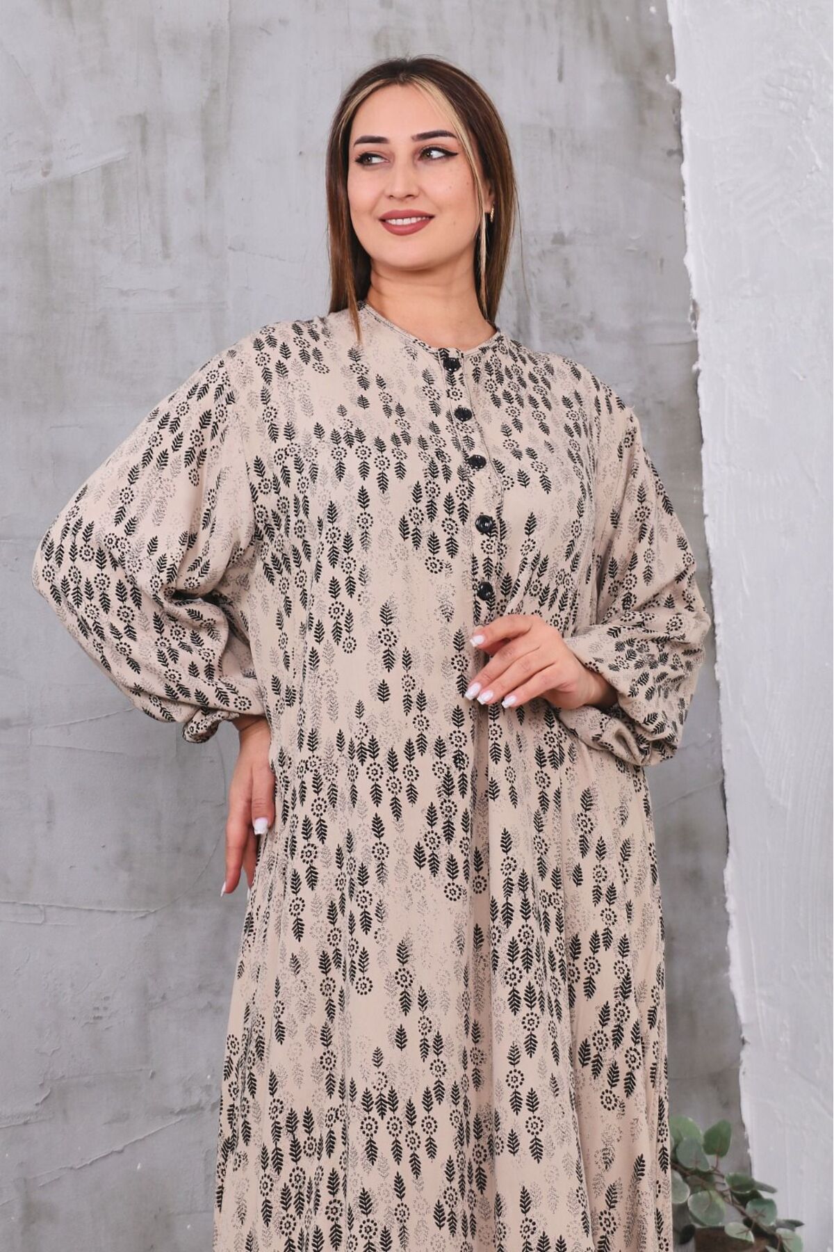 DERA-Plus Size Crewneck Button Long Dress 3