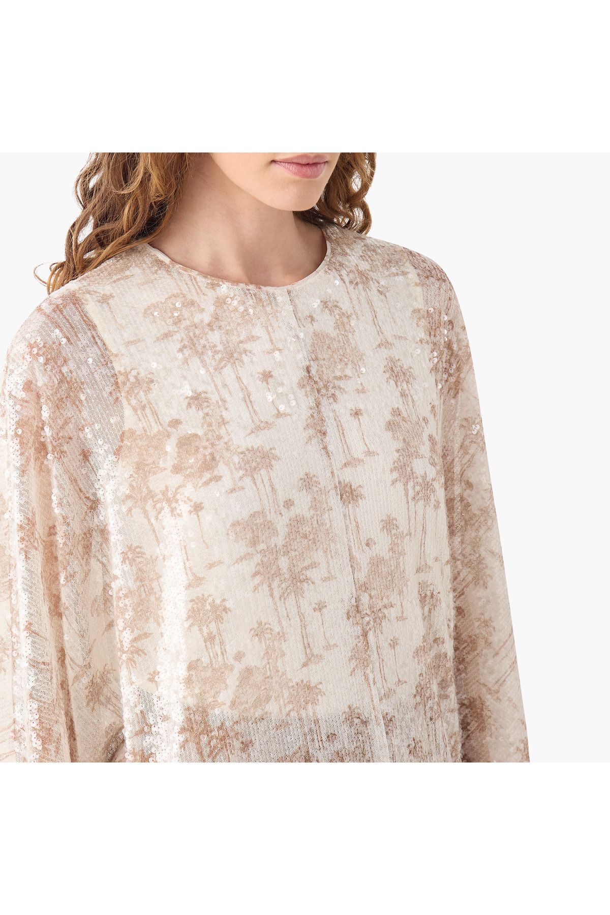 Iconic-All-over Print Asymmetric Top With Flared Sleeves 4