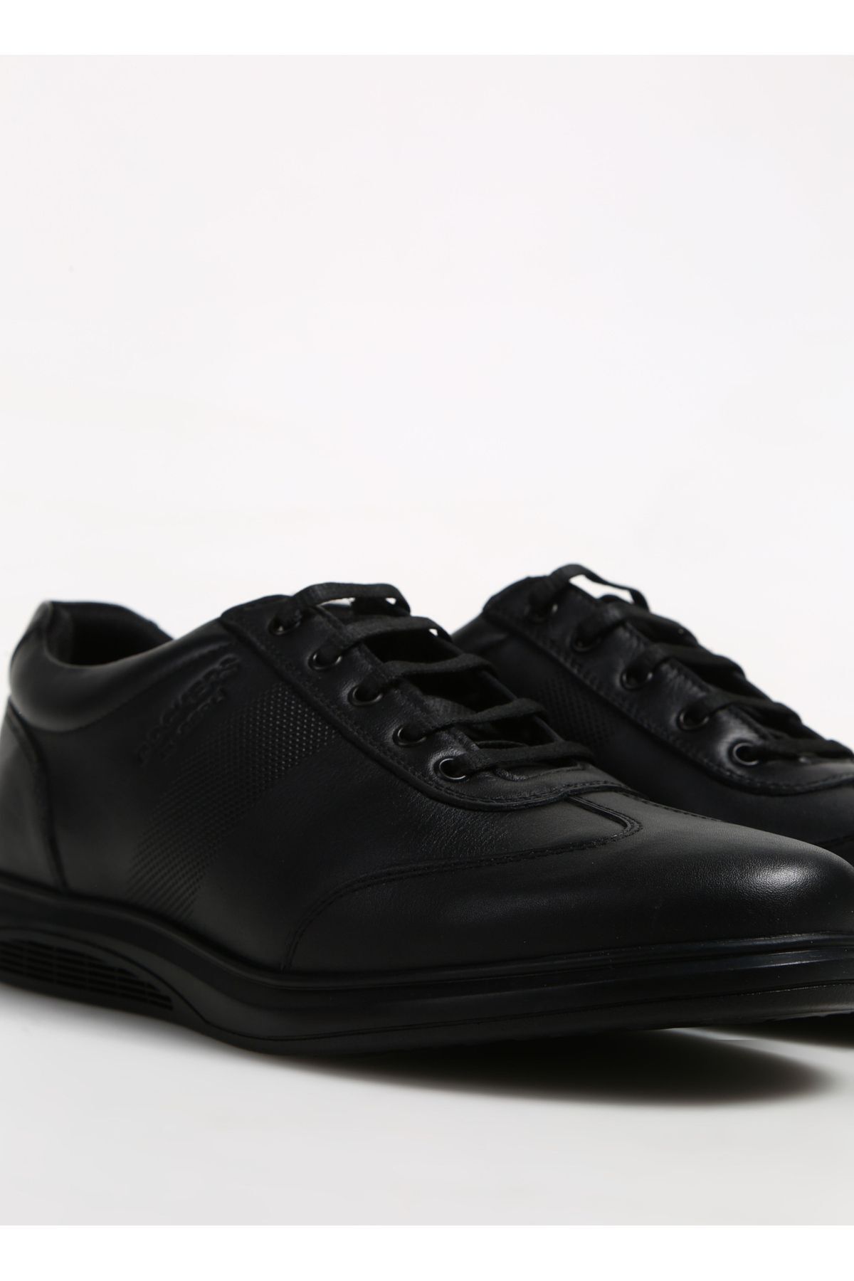 Dockers By Gerli-I Will Try to Re-Write Turkish Compatible and More Fame Creatively and Legibly, Rather Than Erase the Items Requested. 
 Rewritten Fame: Streetball Ii Shoes for Men Gx9688 Model Number: Gx9688. 5