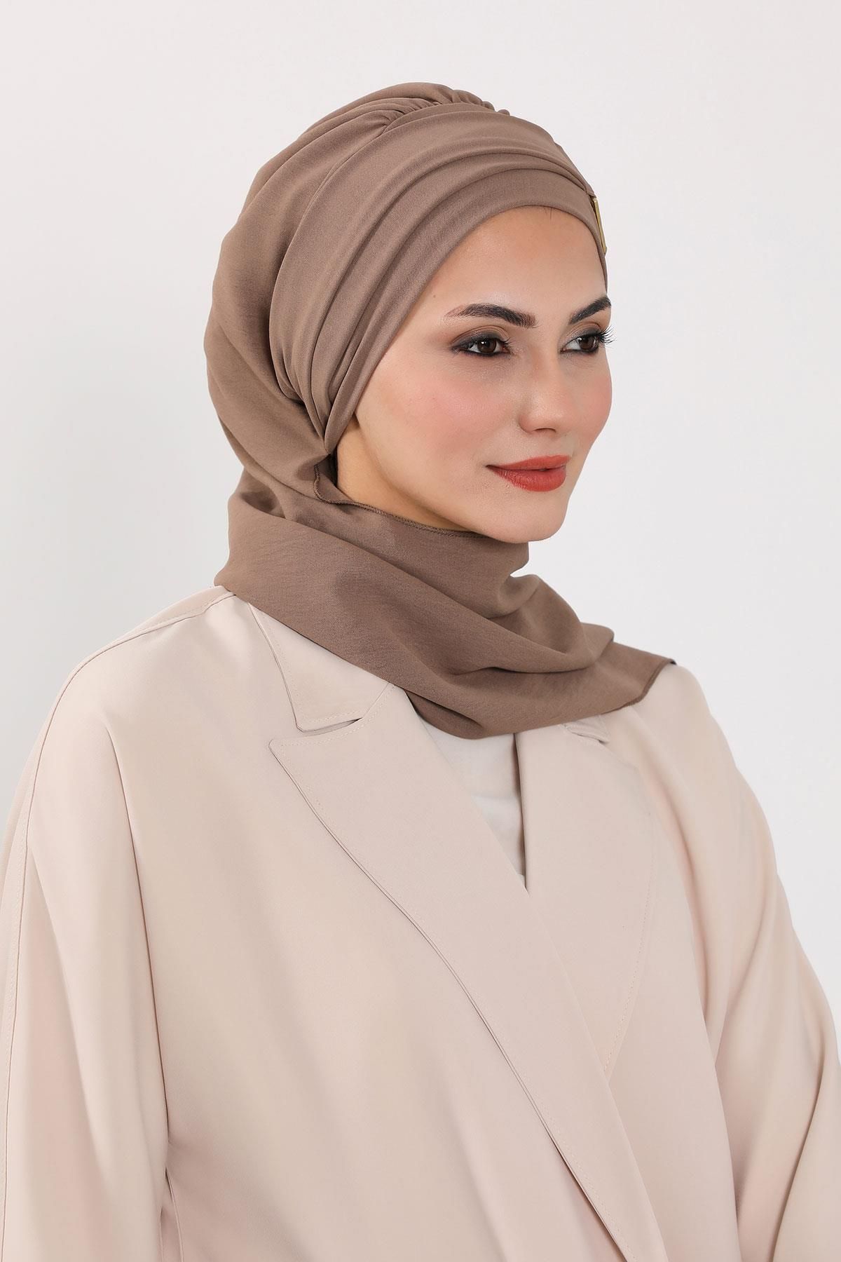 Aisha's Design-Ready Turban with Aerobin Fabric and Gold Accessories - HT-11A 3