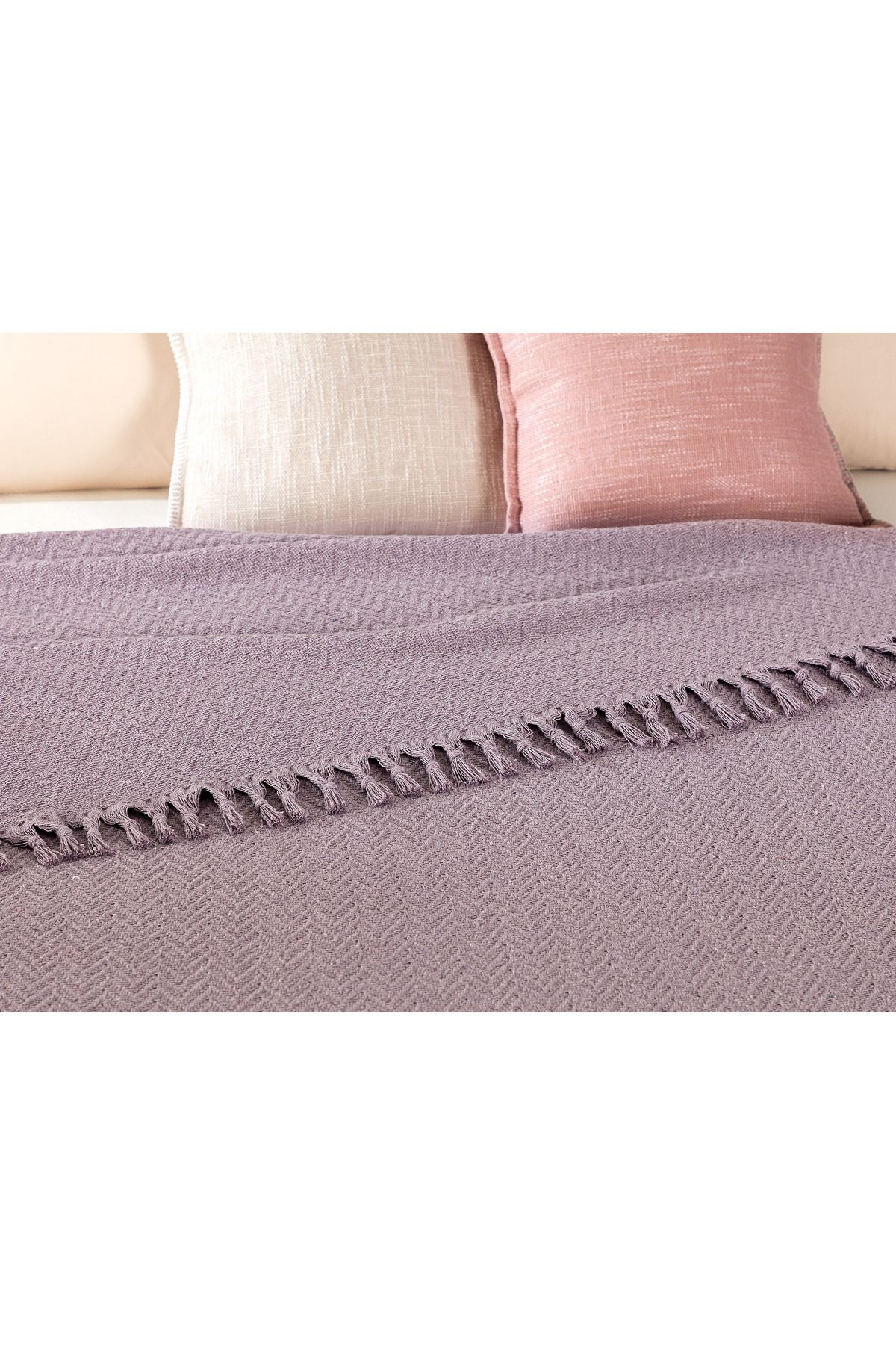 Madame Coco-Stephane Double Bedspread 3