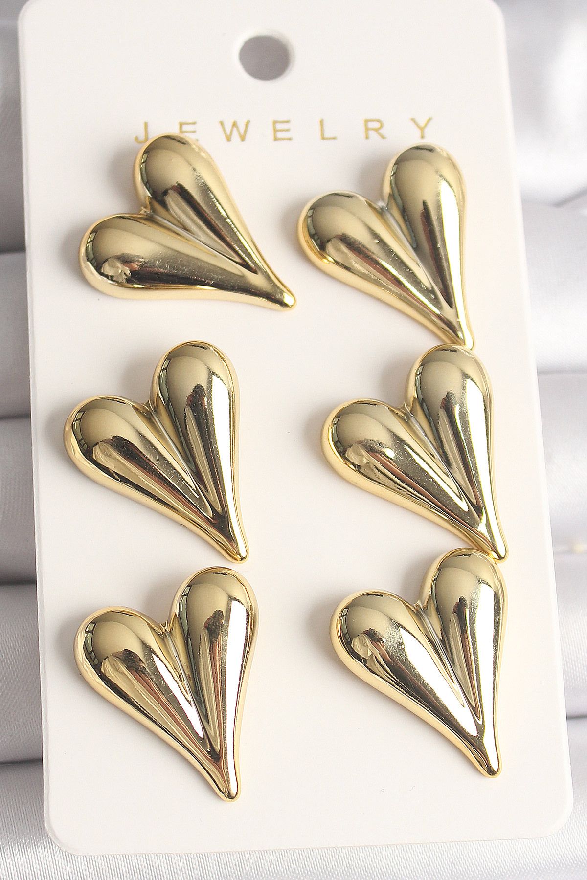 LovelymCo Gold Renk 3'Lü Kalp Model Ccb Plastik Kadın Küpe Seti - Lisinya