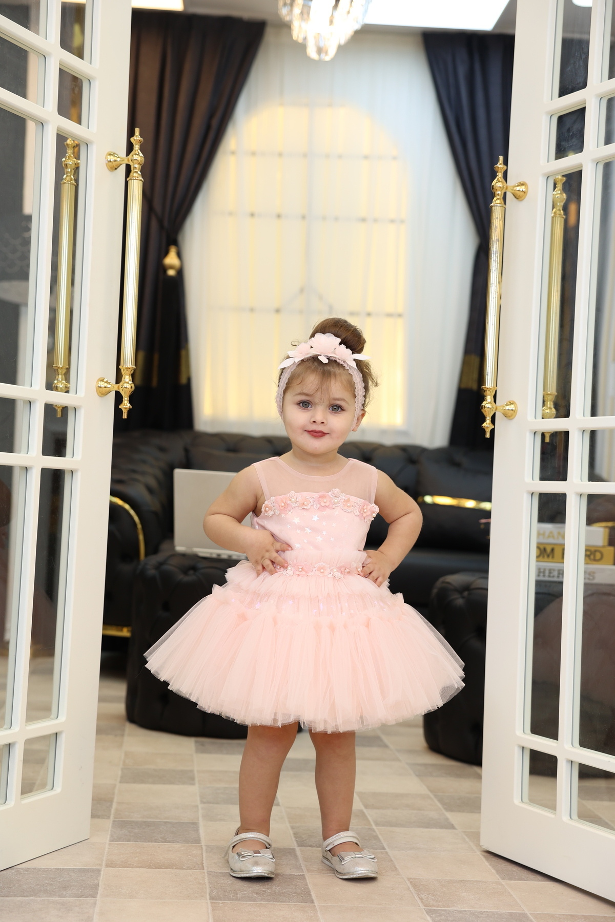 MİSS RAİN BÜZGÜLÜ YILDIZ DESENLİ NAKIŞ İŞLEMELİ TÜL KIZ BEBEK ABİYE ELBİSE fotoğrafı 2 (önizleme)