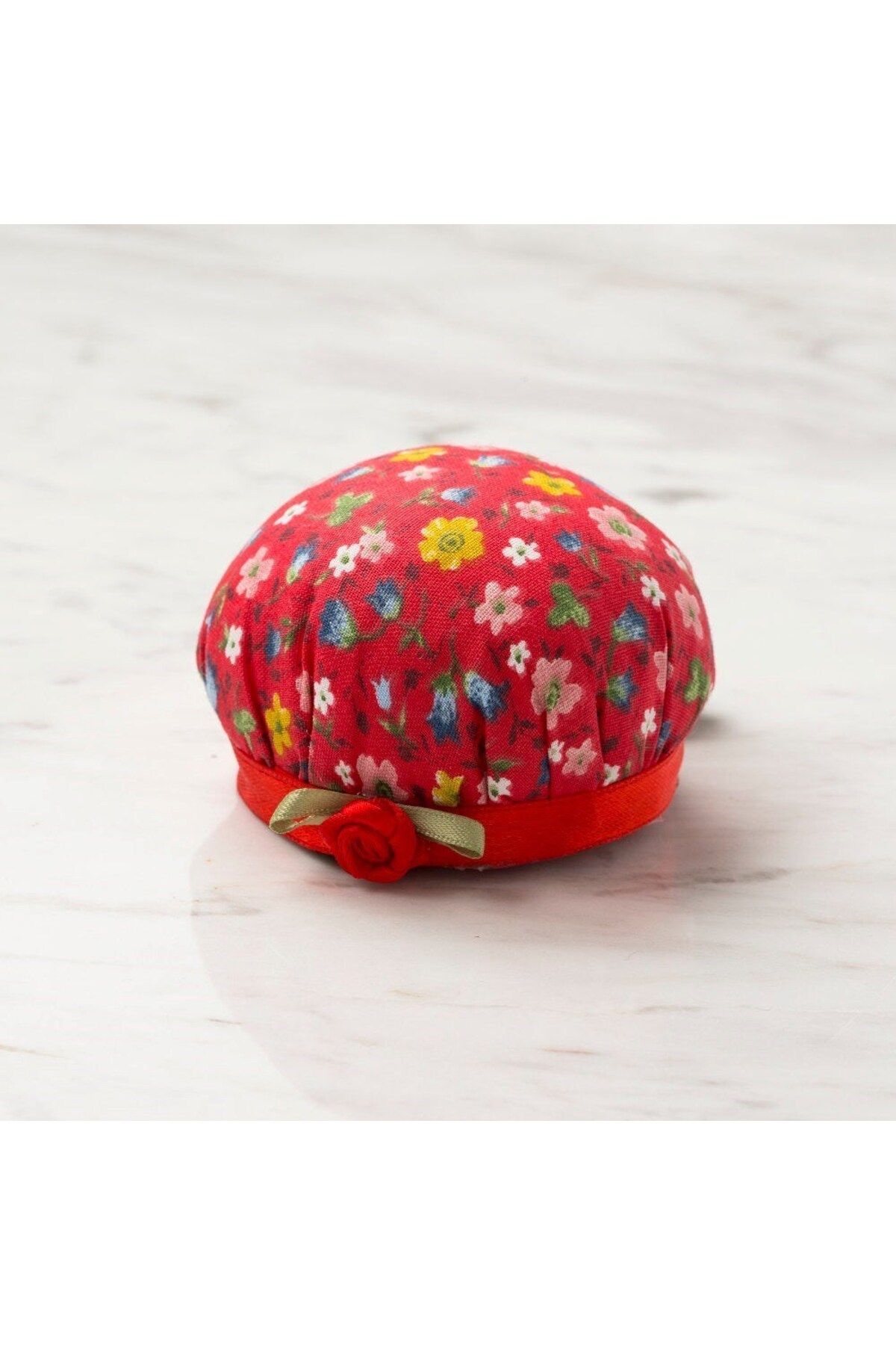 COLLECTİON Kırmızı çiçekli iğnedanlık