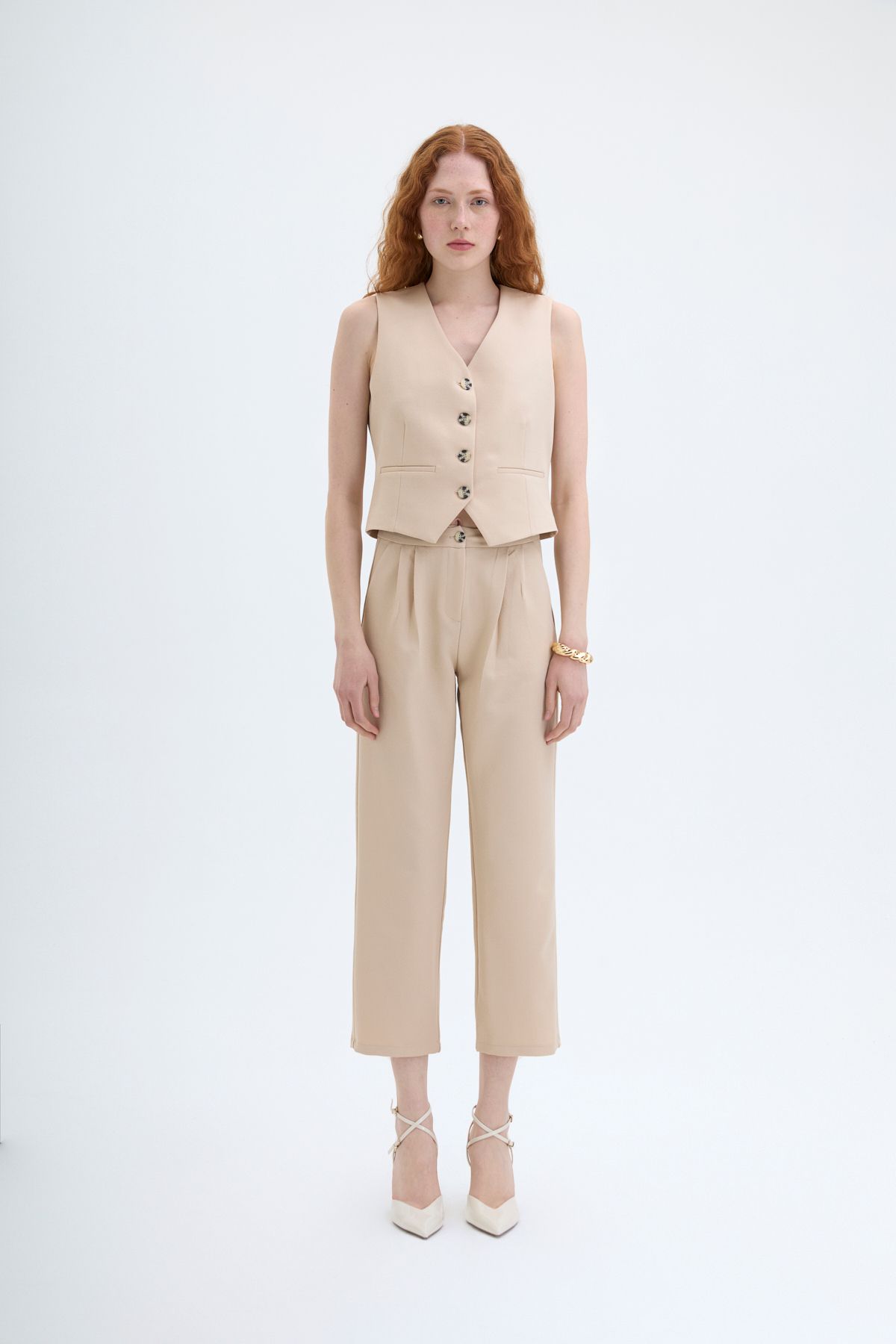 Quzu-Beige Colored Front Buttoned Vest 3
