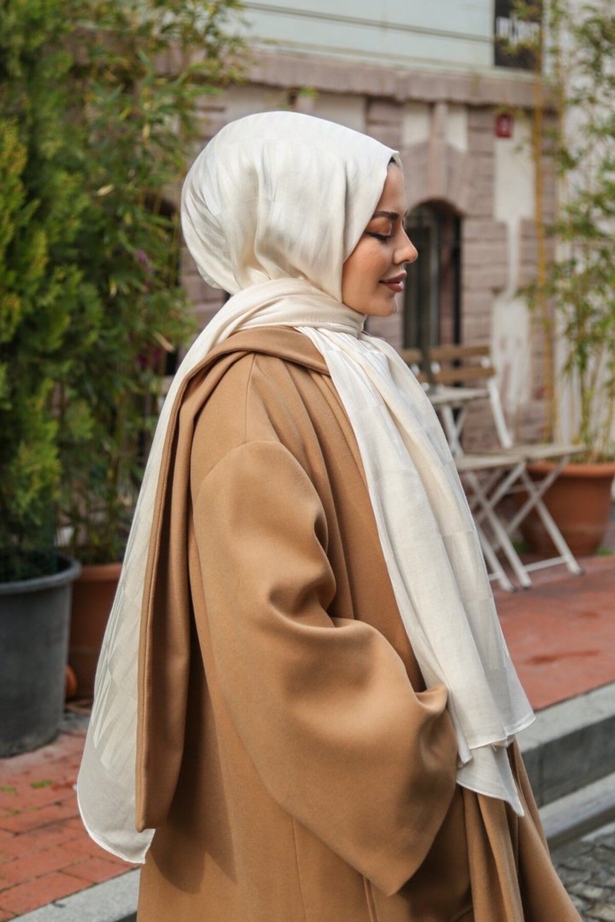 Armine-Lyon Shawl 3 - Trend Set 5