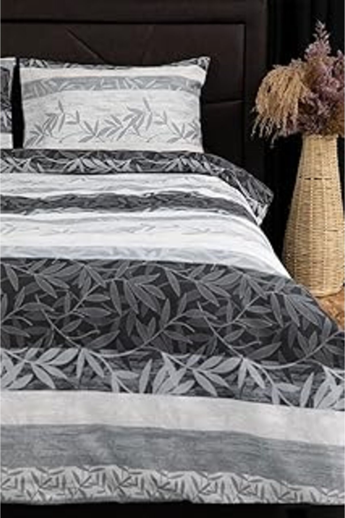 Hepta Collection Natura Lastikli Çarşaflı Çift Kişilik Nevresim Takımı - Gri