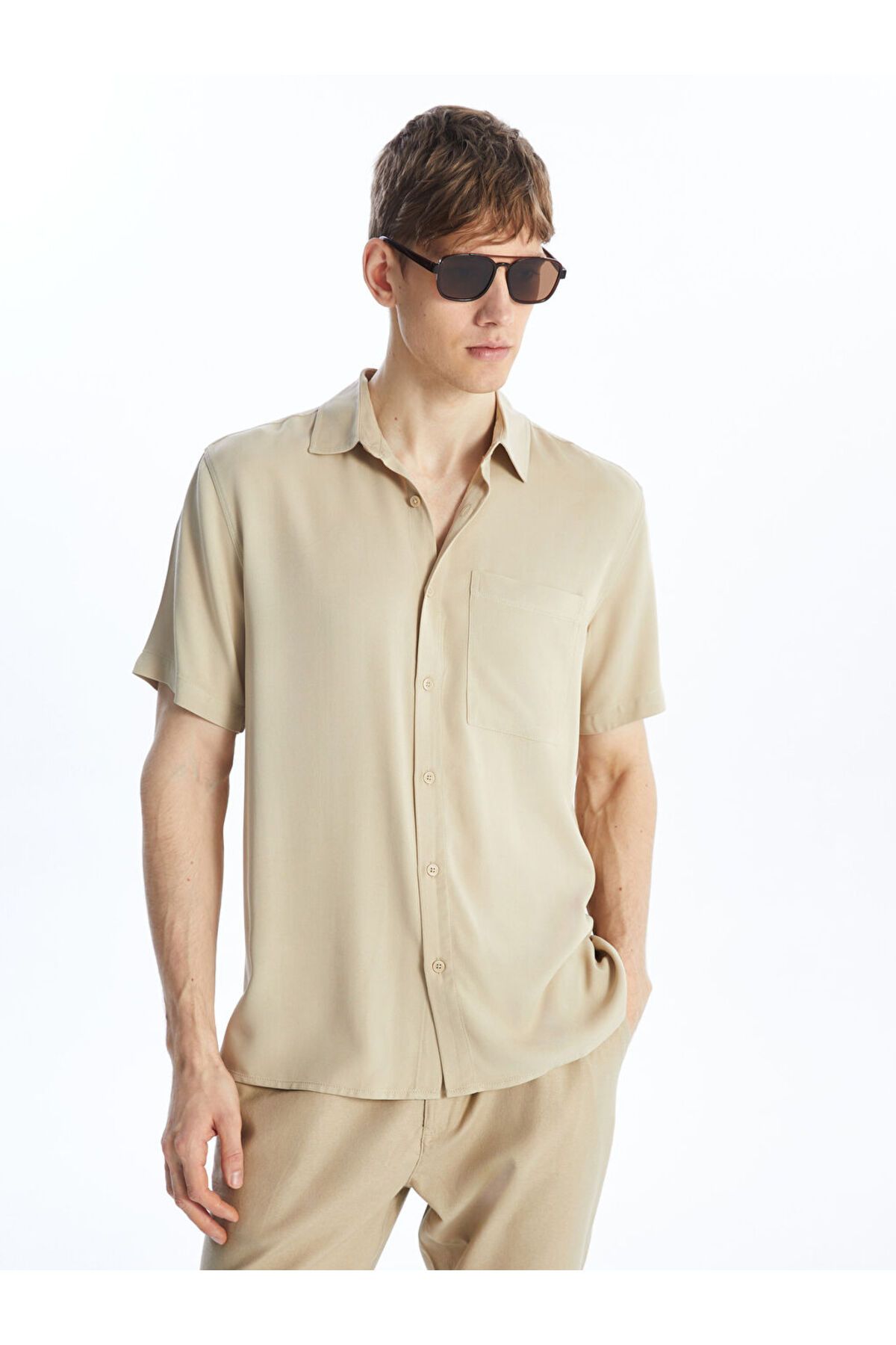 LC Waikiki Yeni Sezon Regular Fit Kisa Kollu Viskon Erkek Gomlek - S4FA87Z8