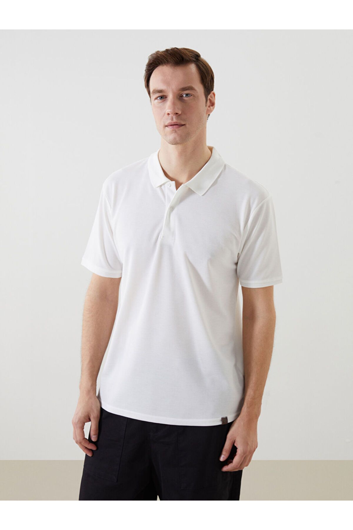 LC Waikiki Yeni Sezon Polo Yaka Kisa Kollu Erkek Tisort - S5JJ55Z8