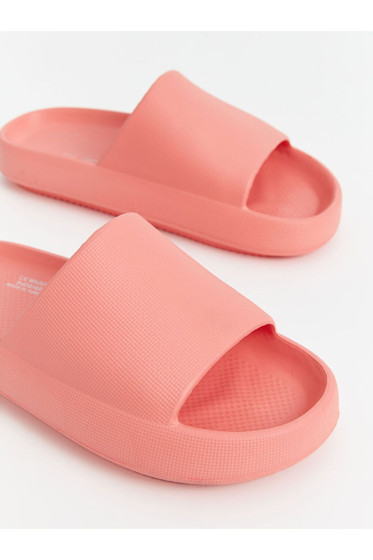 LC Waikiki-Thick Sole Single Striped Women's Slippers 2