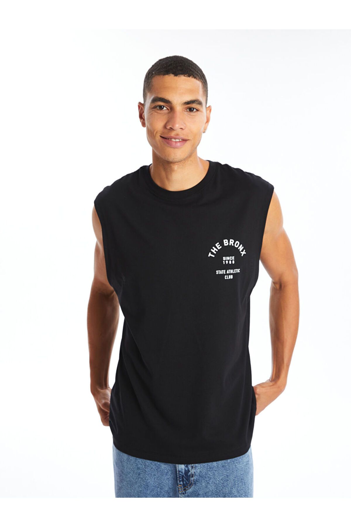 LC Waikiki Yeni Sezon Bisiklet Yaka Baskili Penye Erkek Kolsuz Tisort - S4OA23Z8