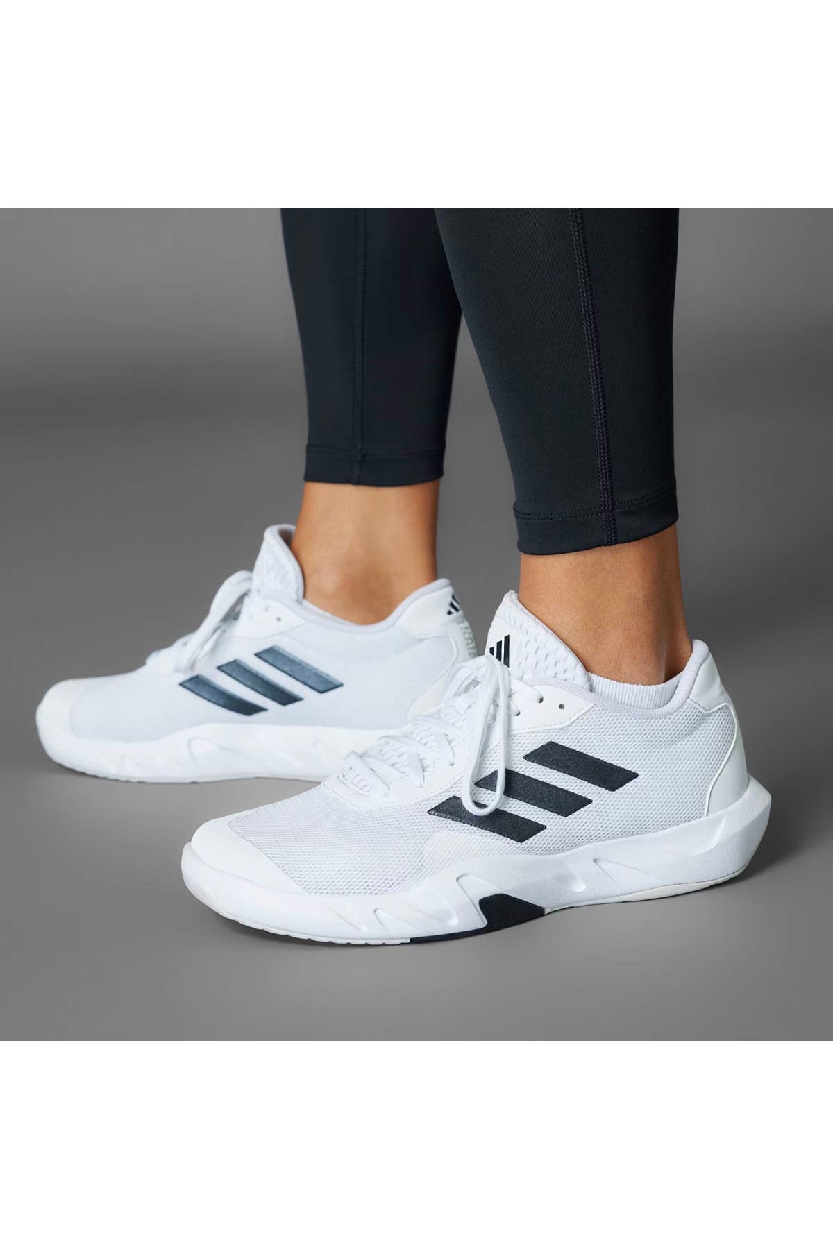 کفش دو و تمرین مشکی زنانه تقویت های IF0958 اورجینال adidas