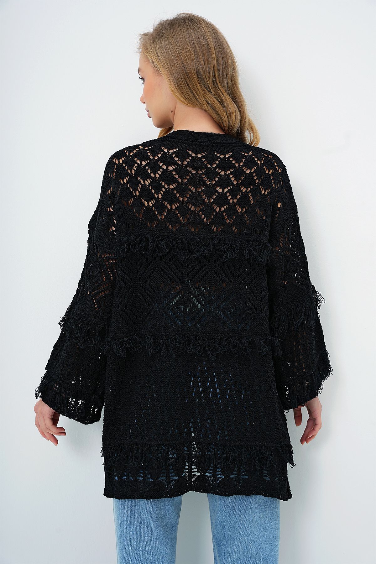 Trend Alaçatı Stili-Cardigan oversize ajurat cu ciucuri negru pentru femei ALC-X10690 6