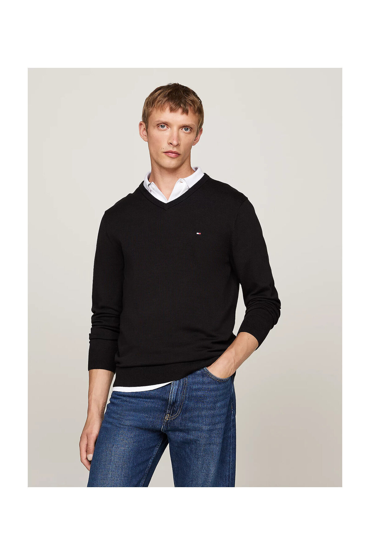 تامی هیلفیگر یقه هفت نخی ضروری