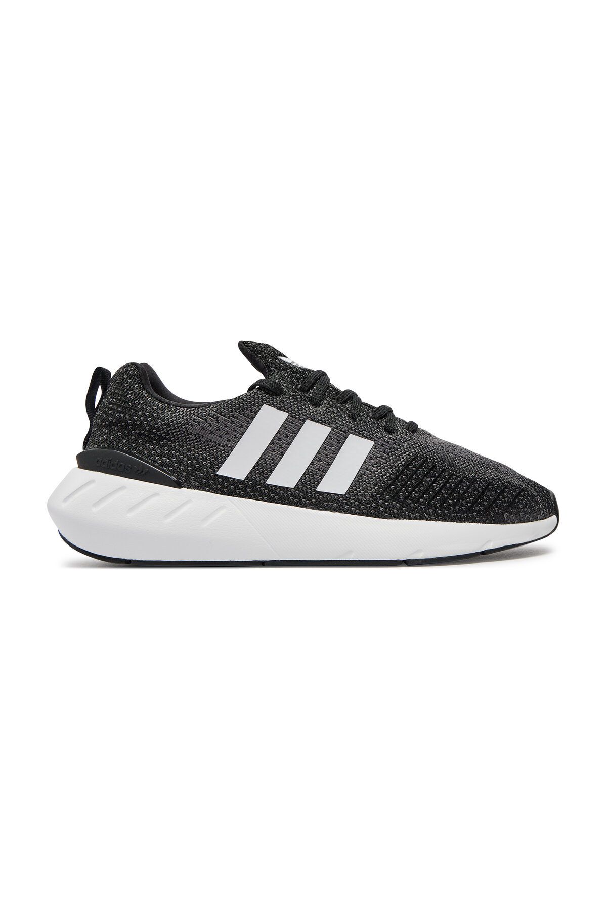 adidas-Swift Run 22 Cblack/Ftwwht/Grefiv 2
