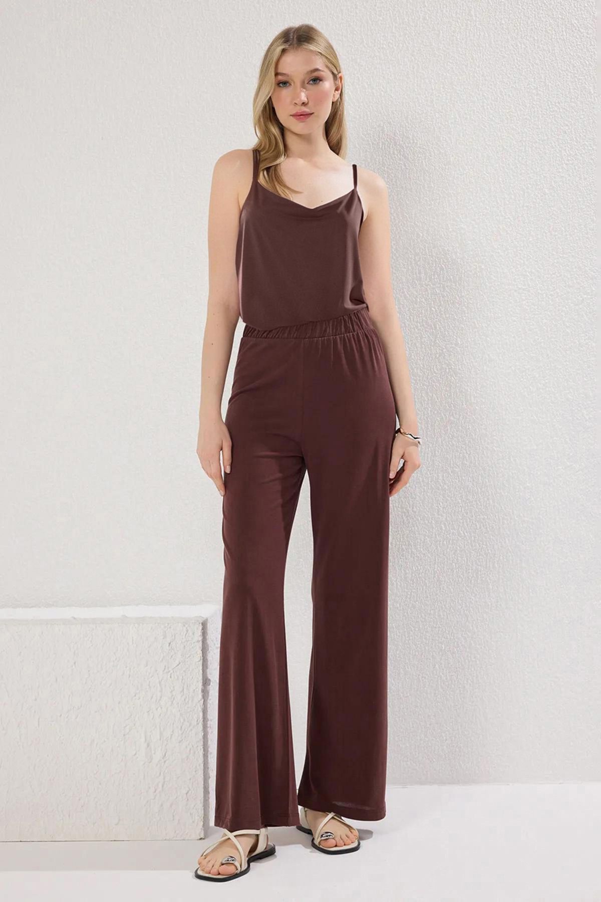 Trendyol Collection Spodnie Brown More System Dynamic Modal Layered Cluster Forward Denim Soft Builder Kobieta - M