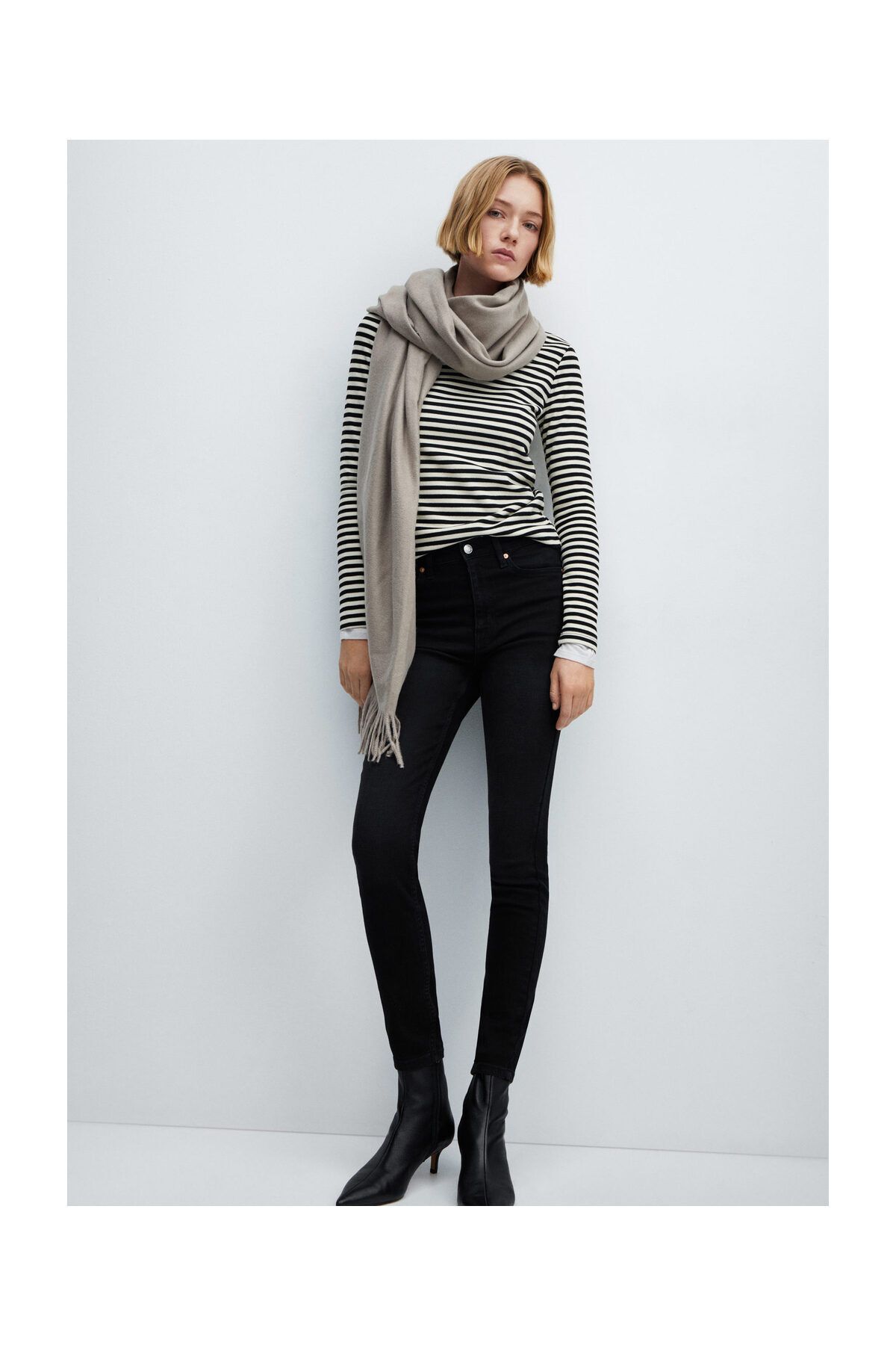 High-rise skinny jeans