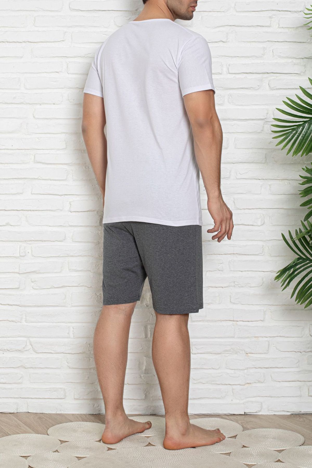 Trendyol Collection-Трикотажна піжама з принтом коали з екрю-сірим облягаючим кроєм - TMNSS25PT00041 2
