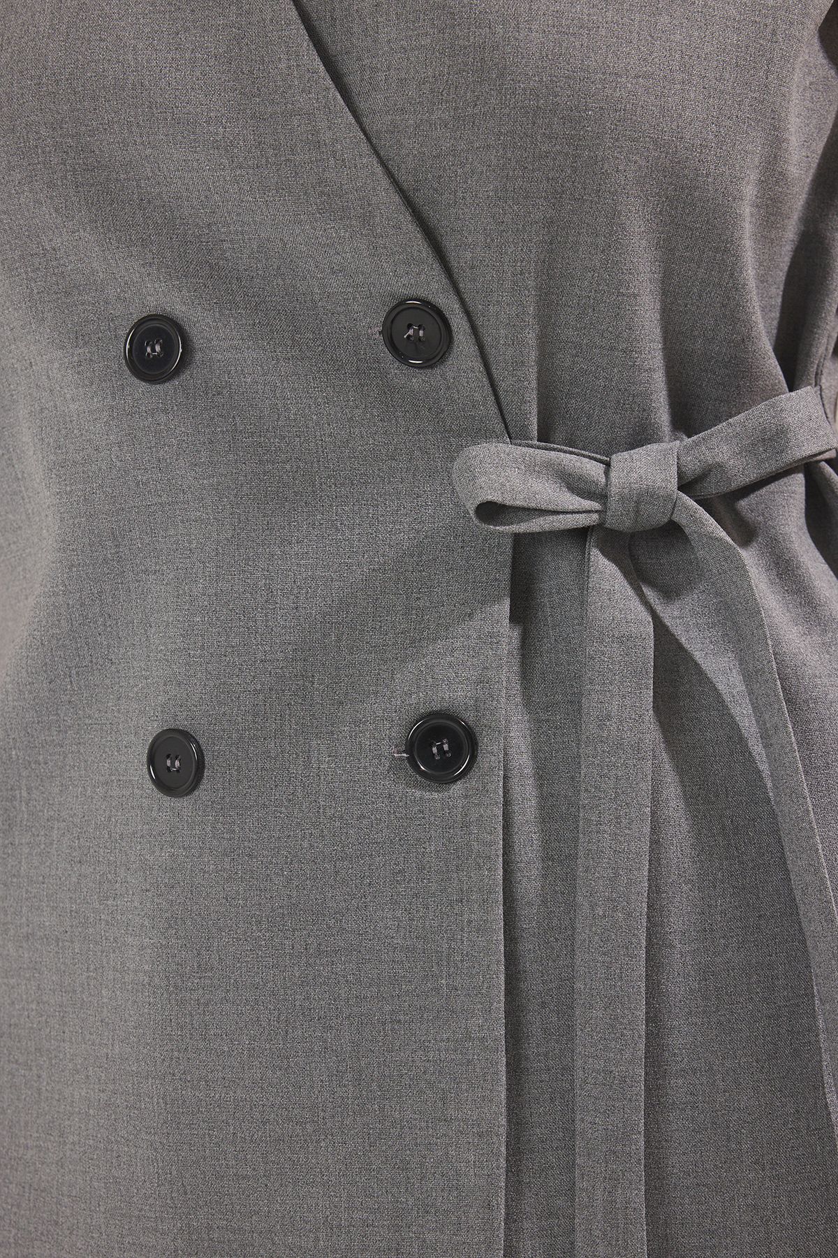 Trendyol Curve-Gray Oversize Lacing Detail Polyviscose Vest Tbbss25Bh00021 3