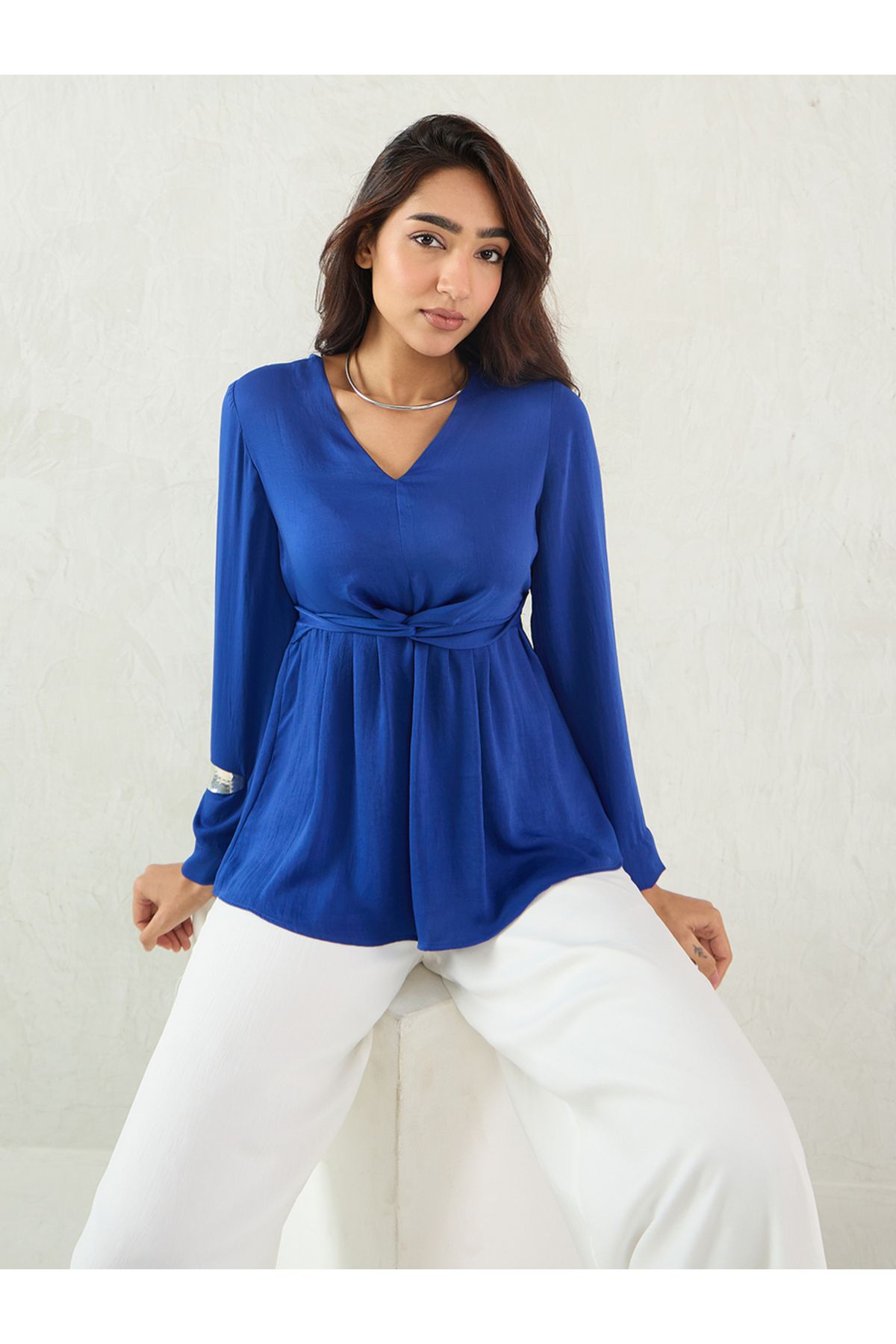 Femmella By Styli-V-Neck Front Twist Detail Satin Top 5