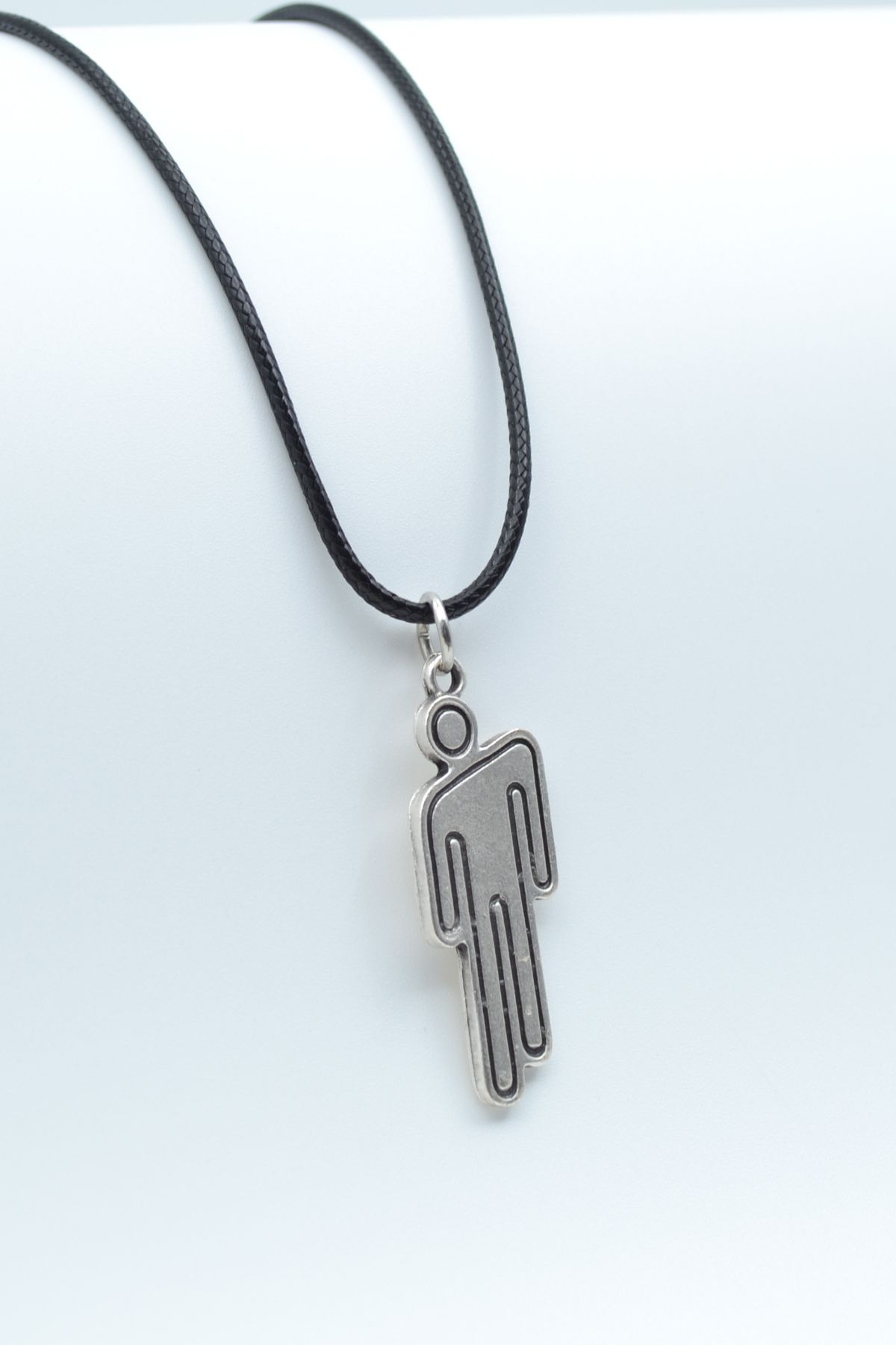 Bu Farklı-Billie Eilish Silver Plated Leather Rope Necklace 1