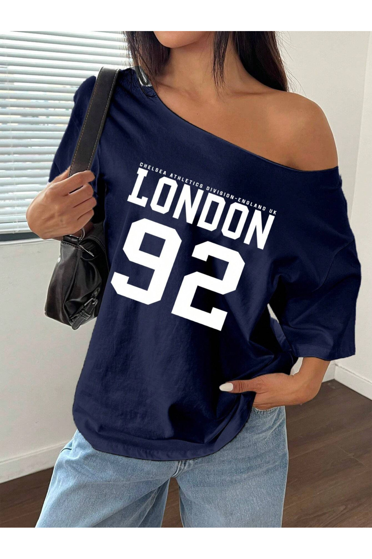 AMMA-Women's Boat Neck London Printed Oversize 100% Cotton T-Shirt 2