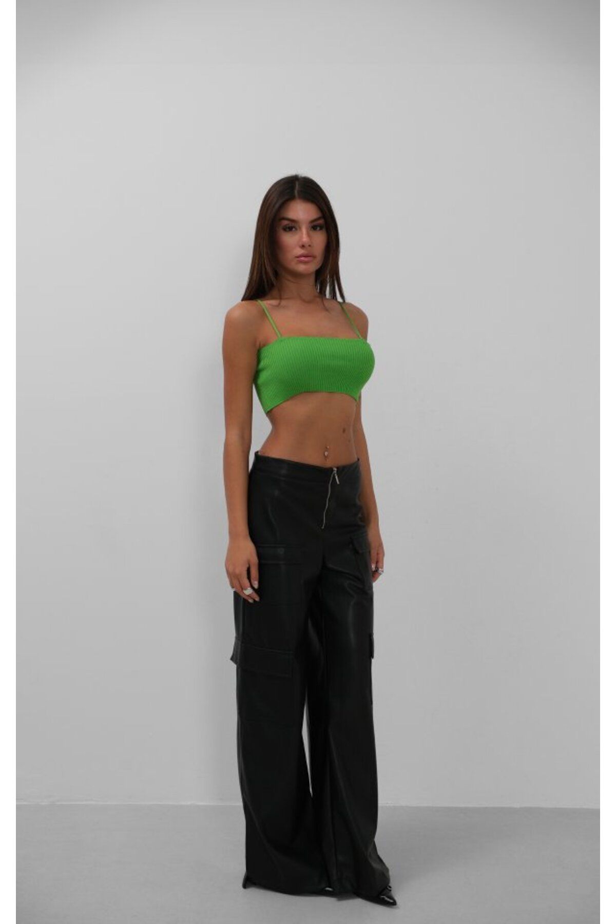 Gökyüzü Moda İnce Askılı Crop Top
