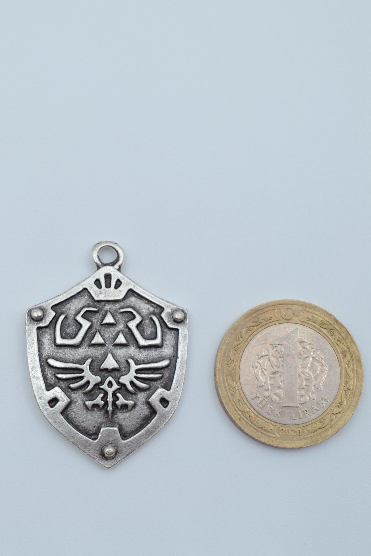 Bu Farklı-The Legend of Zelda Shield Silver Plated Flat Chain Necklace 4