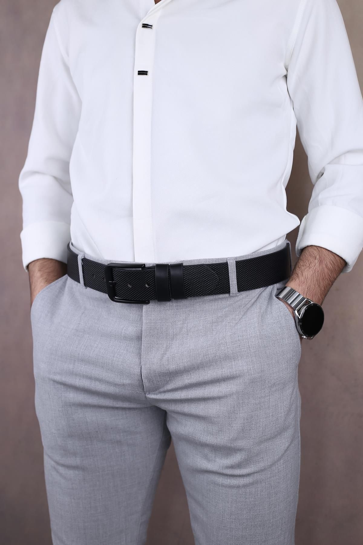 complete the look image