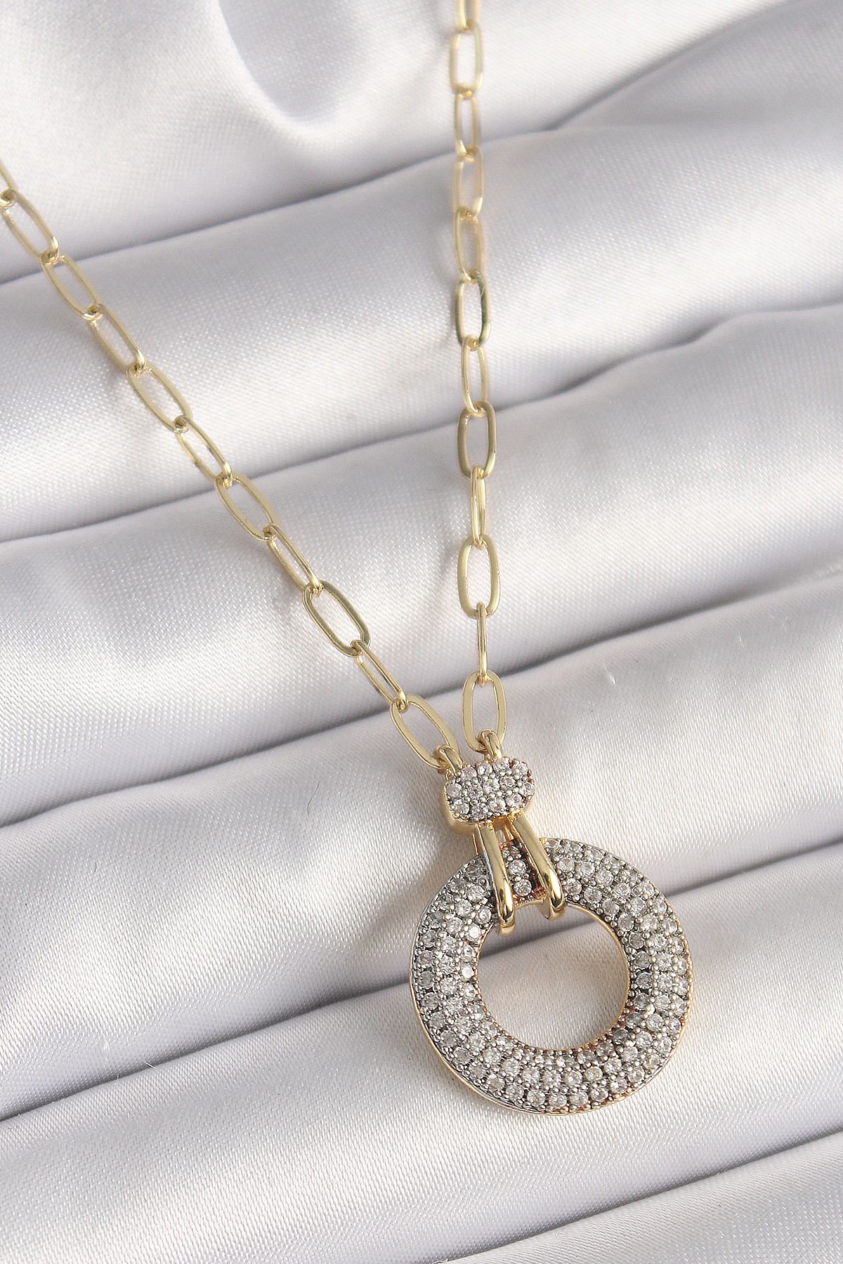 BirdoluSepet Pirinç Gold Renk Zirkon Taşlı Madalyon Model Kadın Kolye