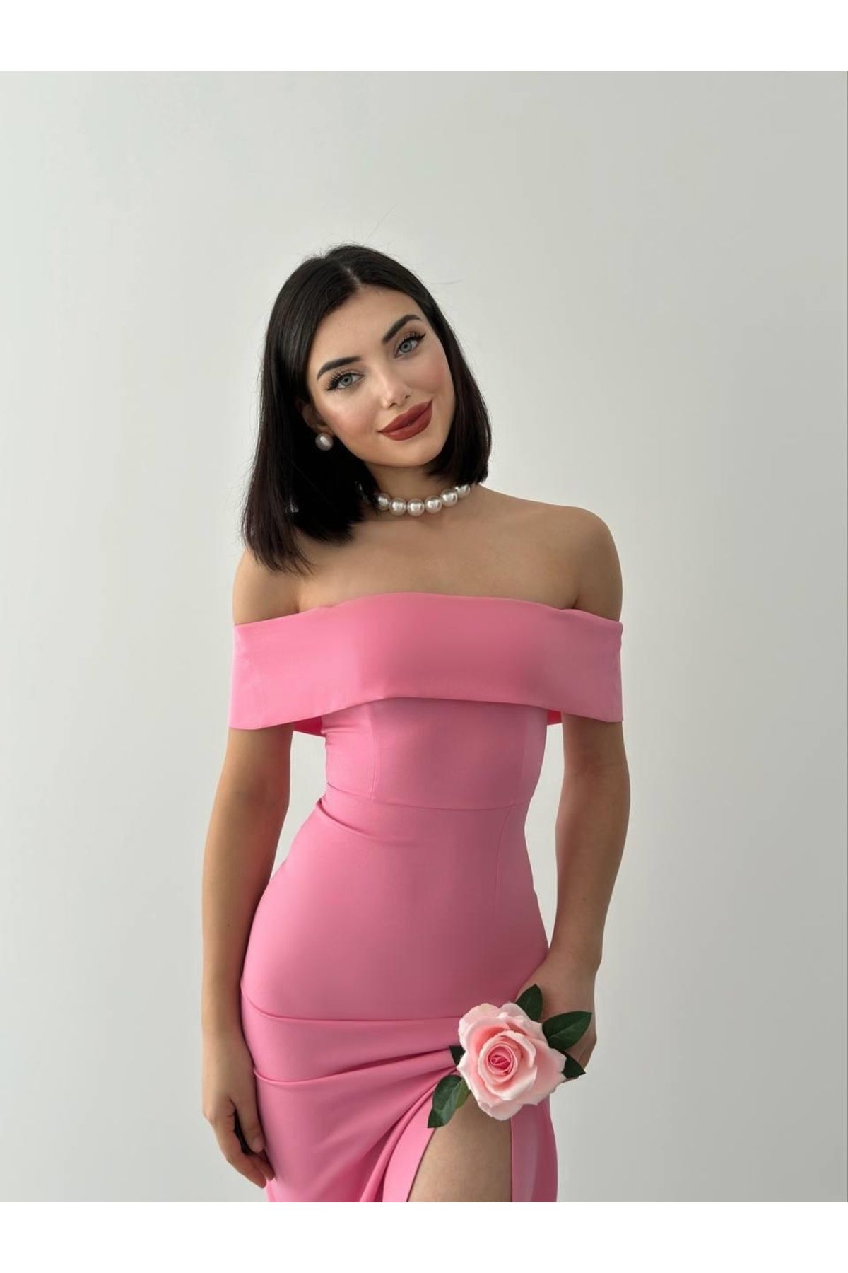 MRA Fashion MADONNA YAKA UZUN ELBİSE