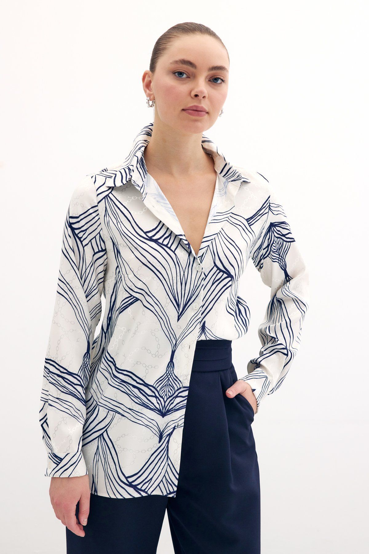 Sateen-Patterned Satin Shirt - Sax Blue 2