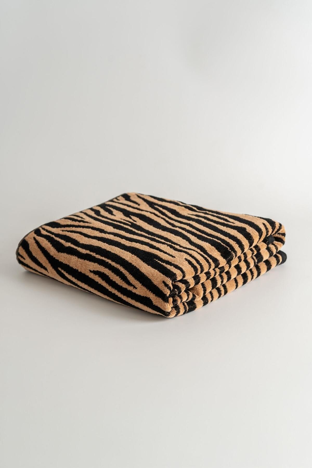 Soley-|   Tiger |   100% Cotton Velvet Bath Towel 1