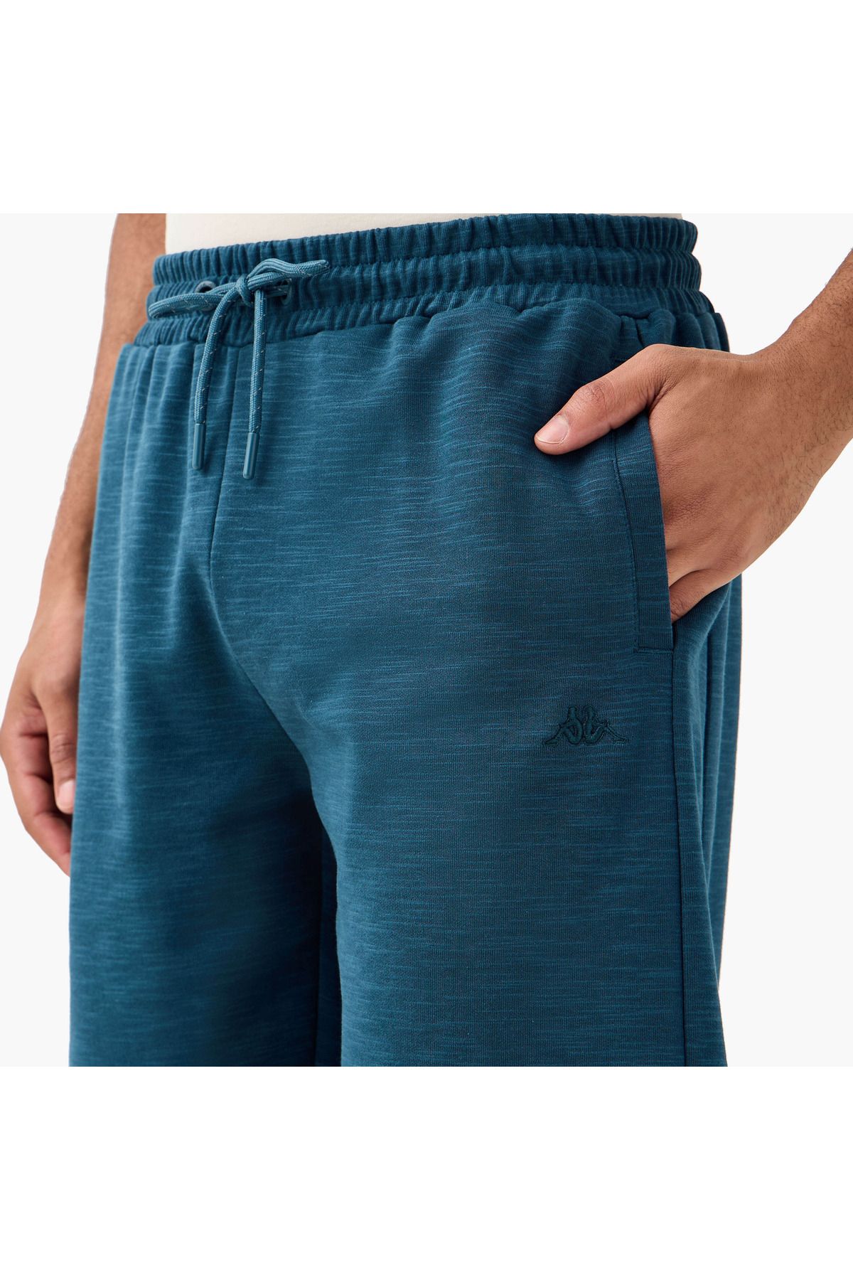 Kappa-Logo Embroidered Shorts with Drawstring Closure and Pockets 3
