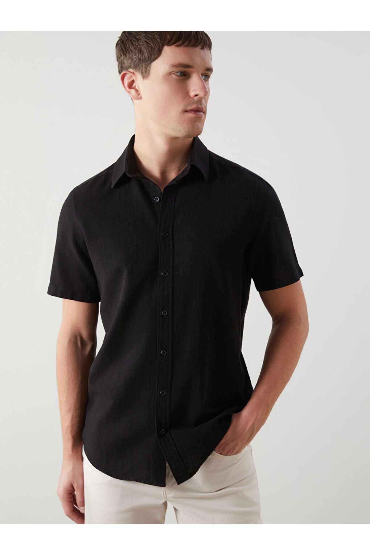 LC Waikiki Yeni Sezon Regular Fit Kisa Kollu Keten Karisimli Erkek Gomlek - S5JQ92Z8