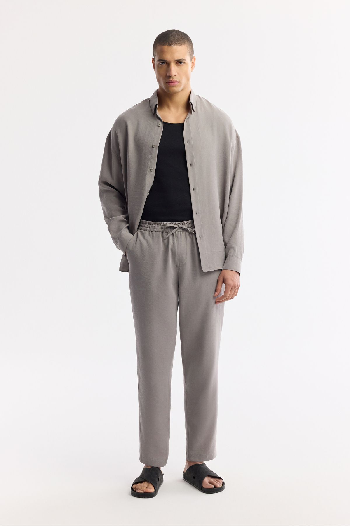complete the look image