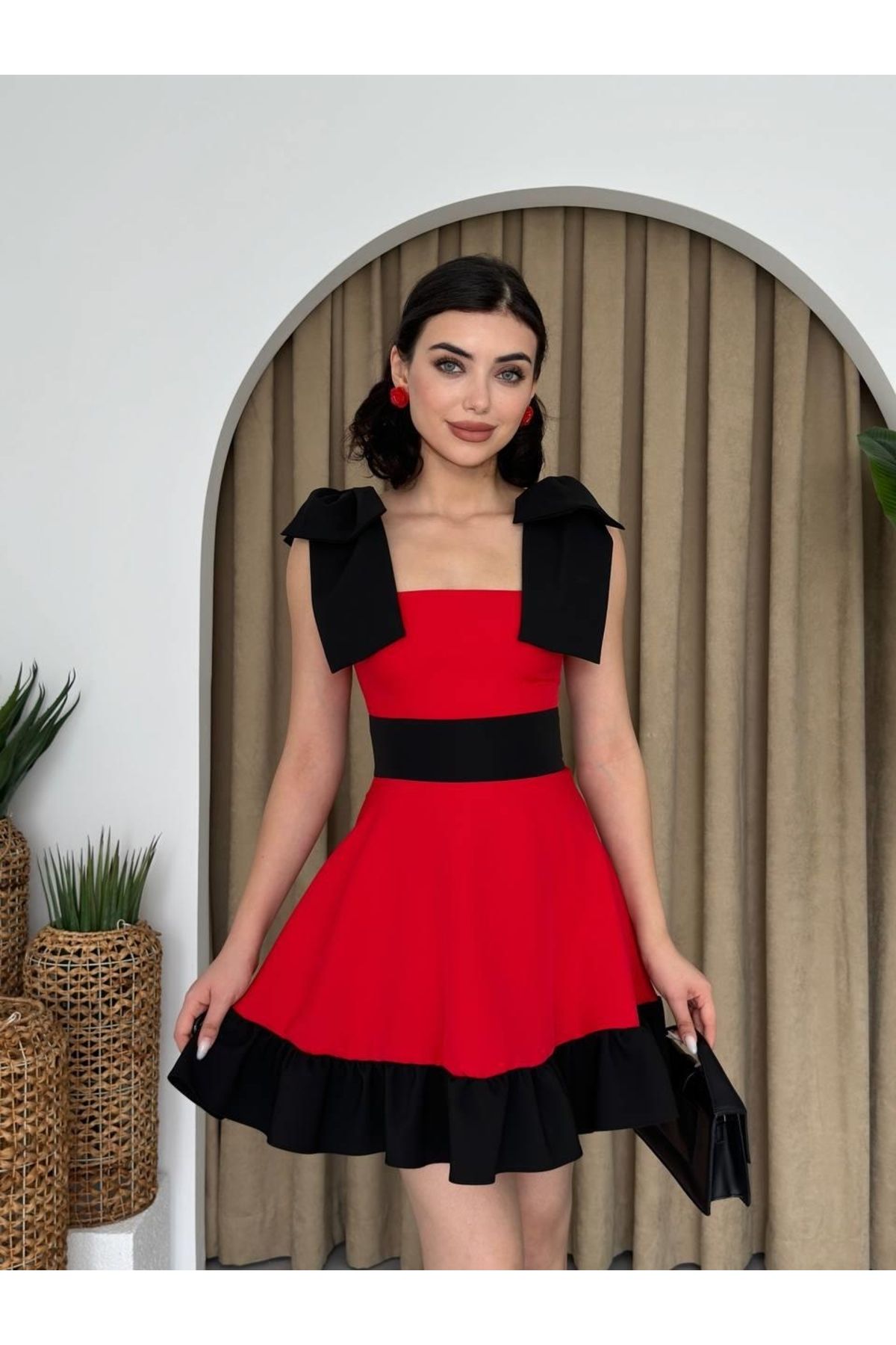 TUA MODA TUA MODA Miron Omuz Fiyonklu Elbise