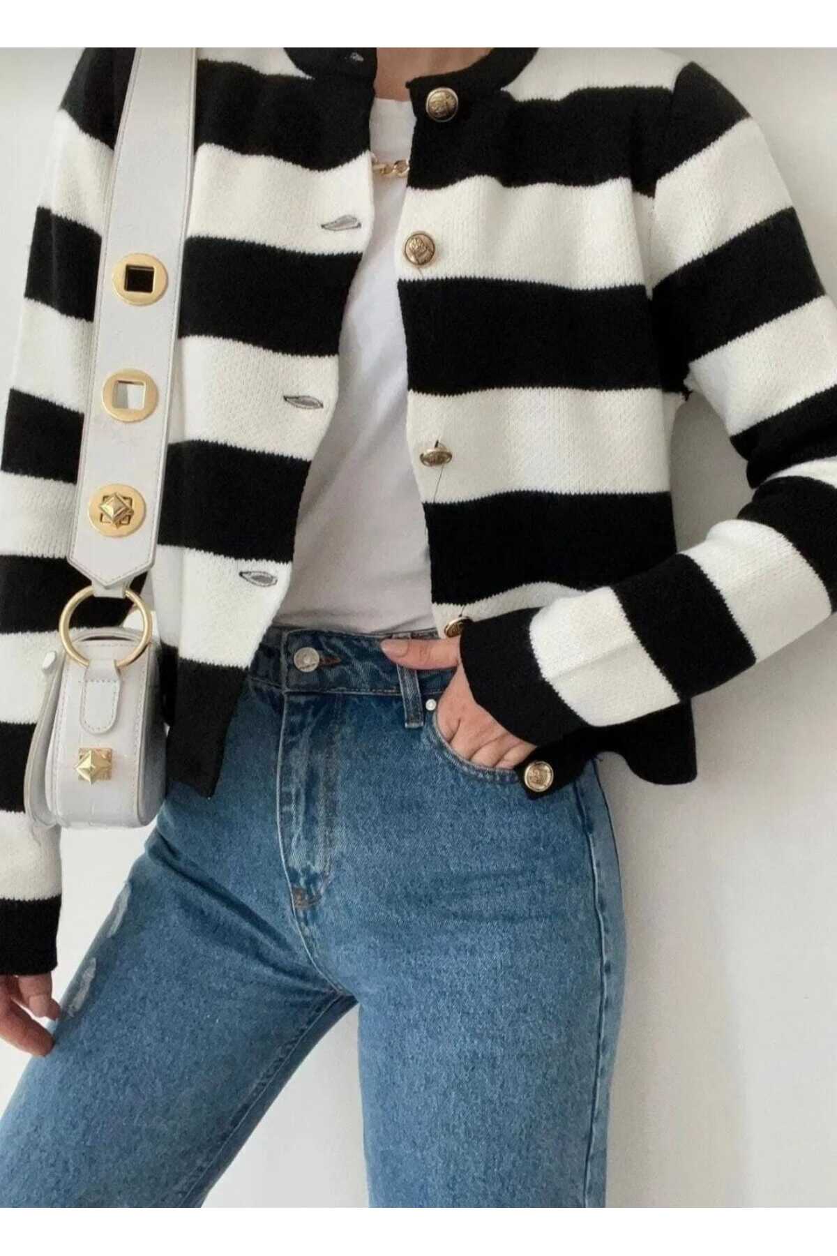 KOZİA OUTDOORS  malkoçbey Siyah triko Şeritli crop Hırka - Görsel 2