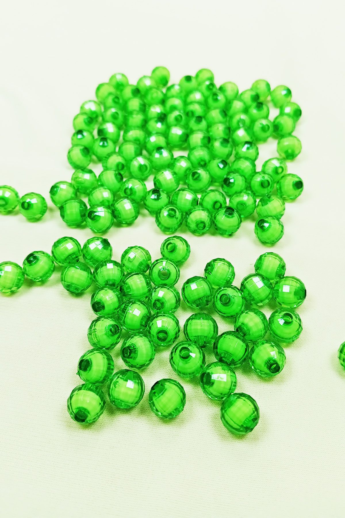 LiderGlobal Dünya Boncuk İçten Boncuklu Bileklik Çanta Boncuğu 10 mm 50 gr Yeşil - BNC460
